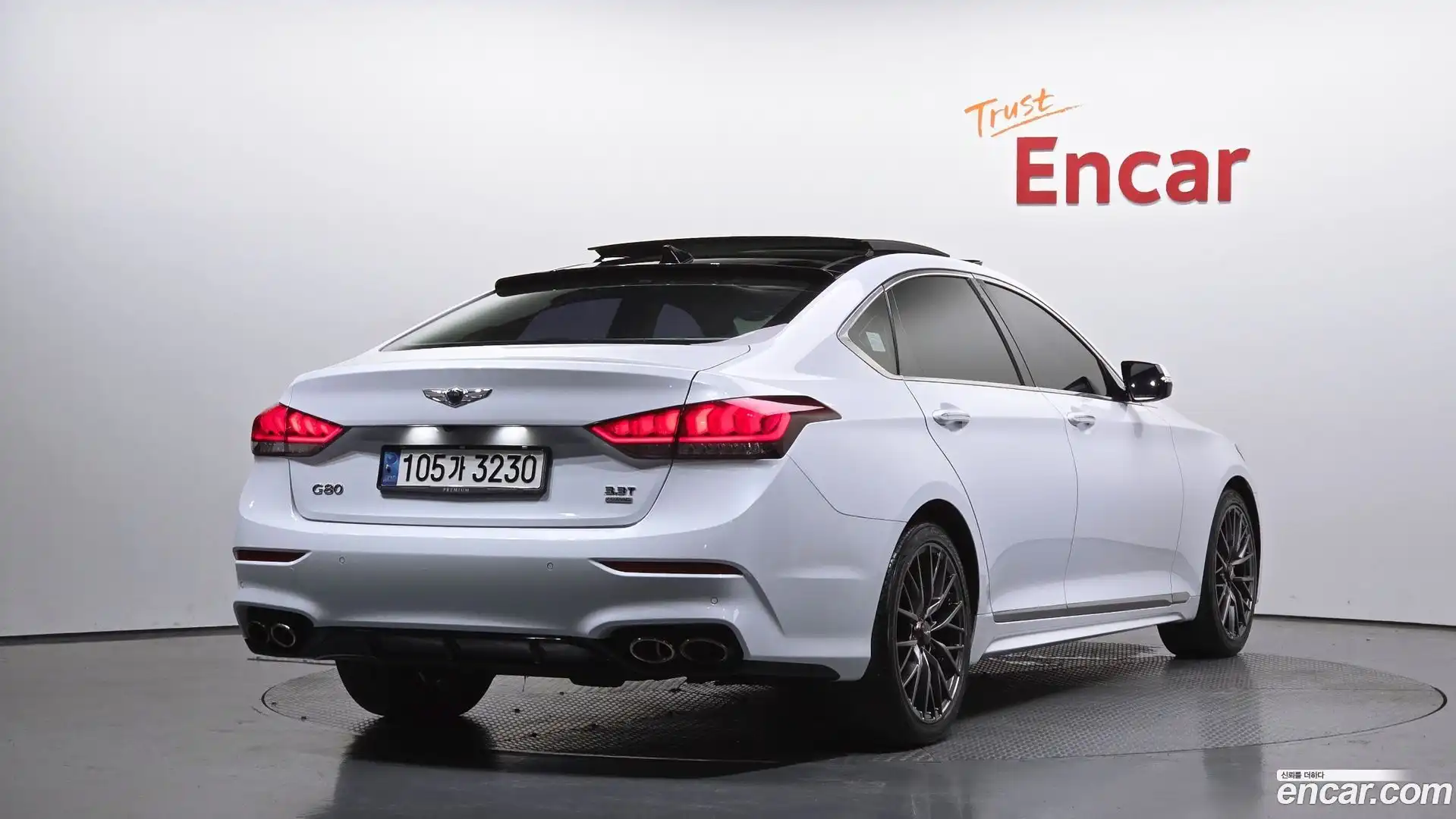 Genesis Hyundai 2014.5-OUTER-002