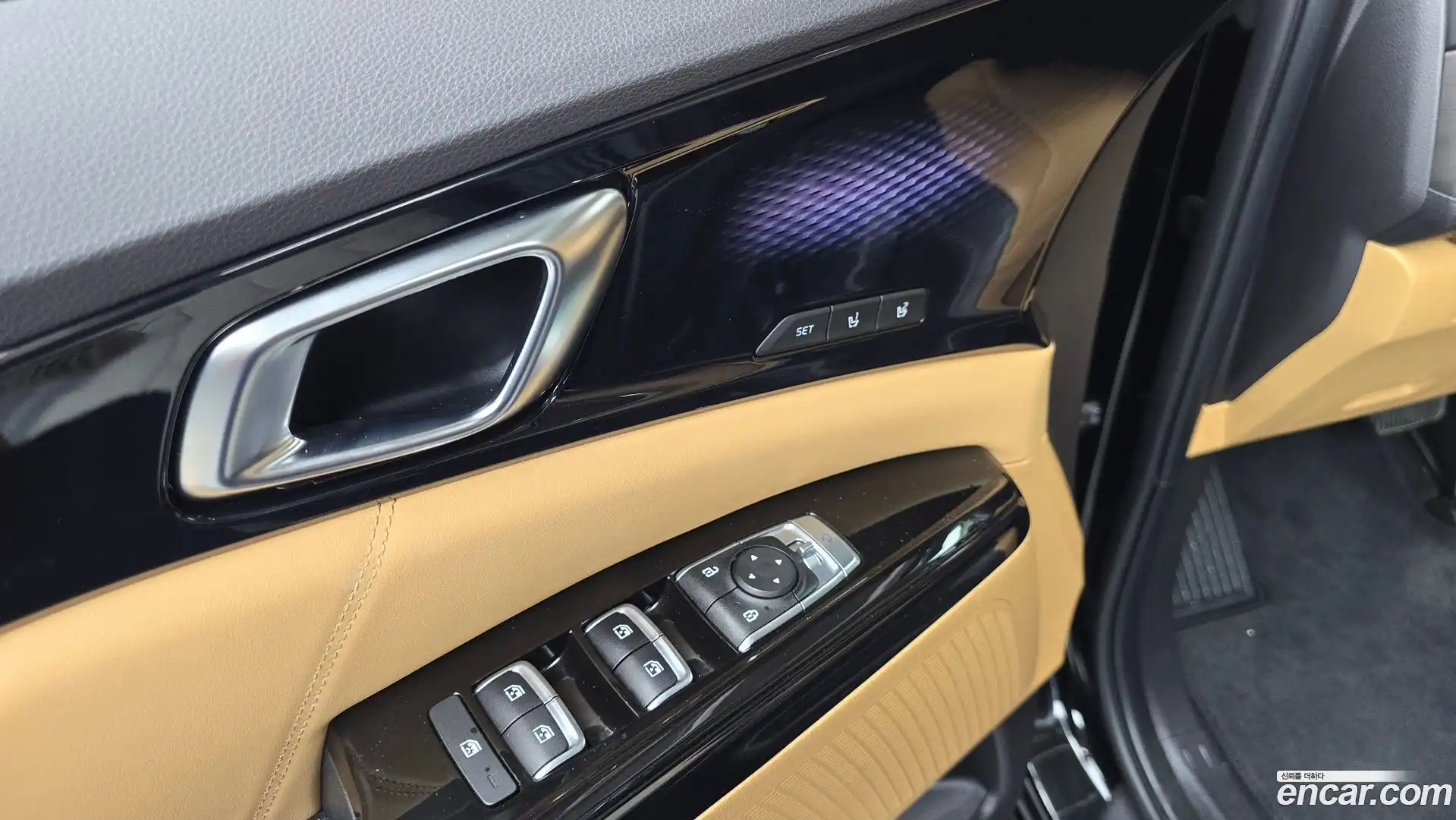 Canival Kia 2022.4-OPTION-042