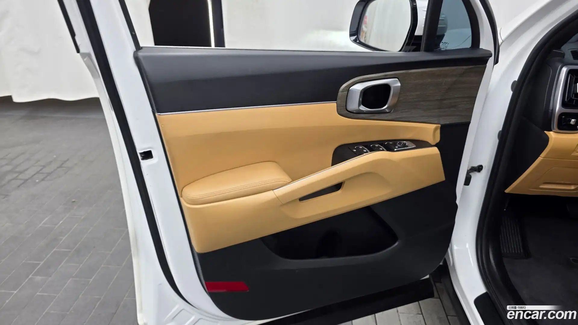 Sorento Kia 2022.2-INNER-034
