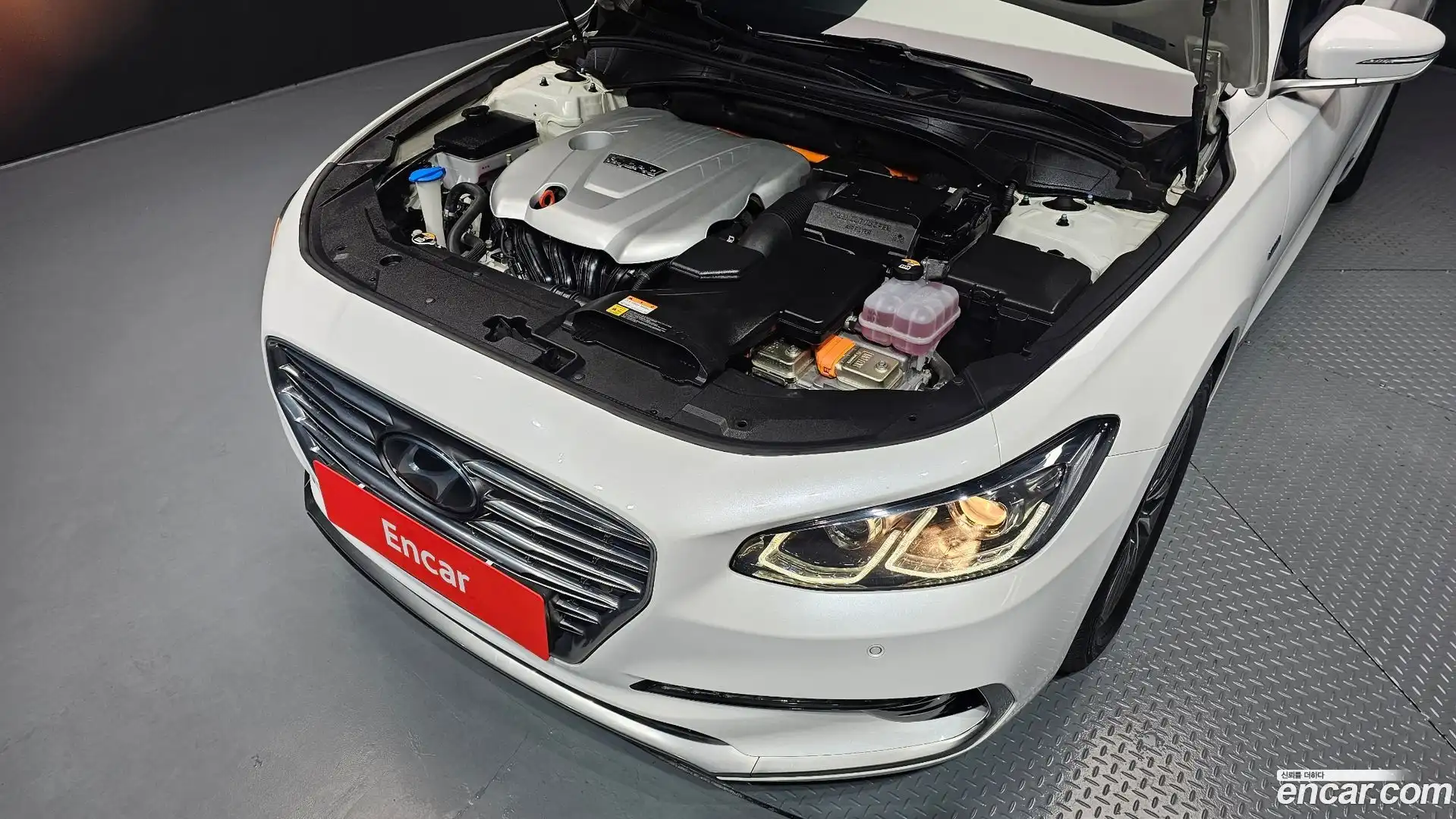 Grandeur Hyundai 2019.6-OUTER-006