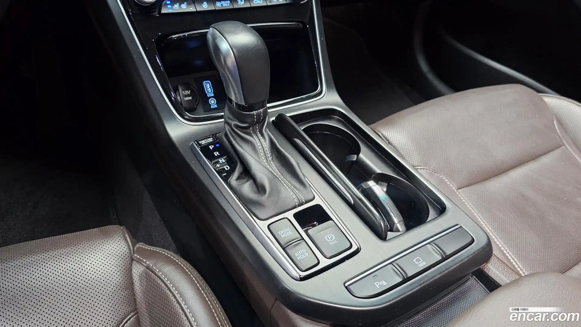 Grandeur Hyundai 2019.6-INNER-009