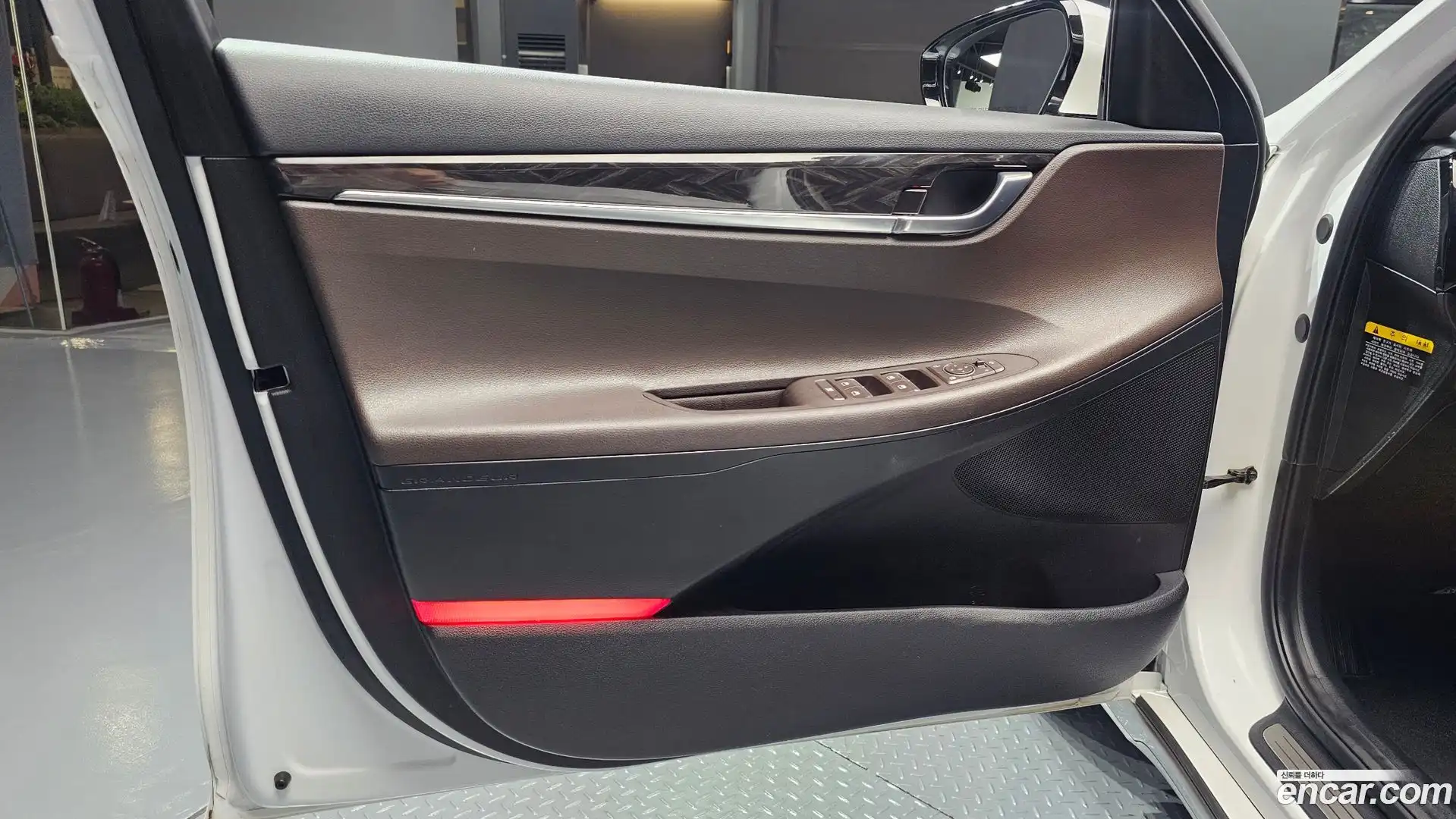 Grandeur Hyundai 2019.6-INNER-034