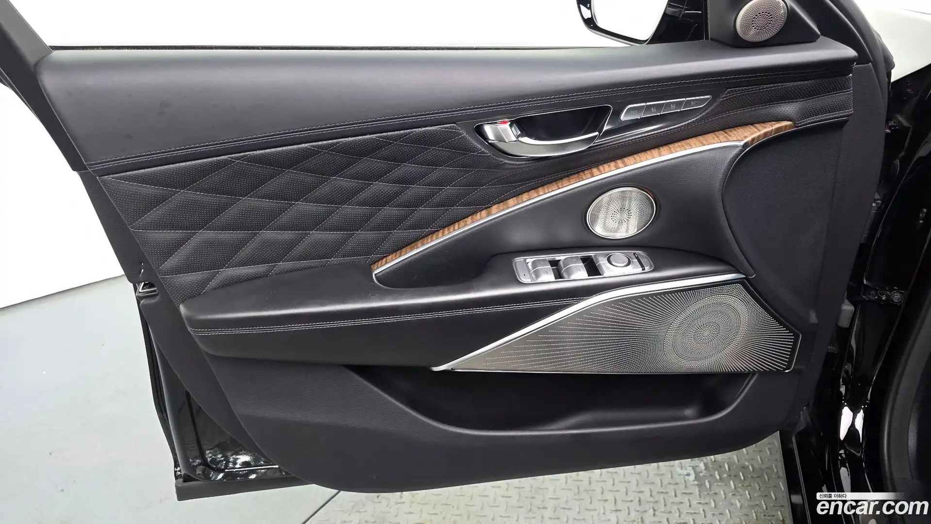 K9 Kia 2023.3-INNER-034