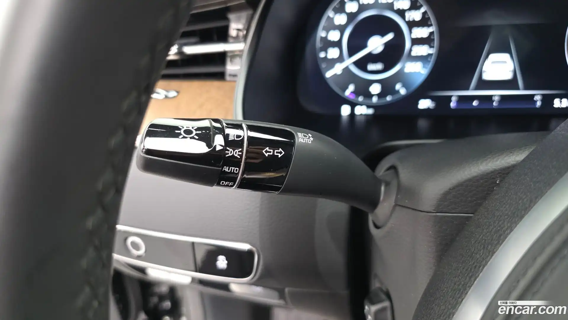 K9 Kia 2023.3-OPTION-041