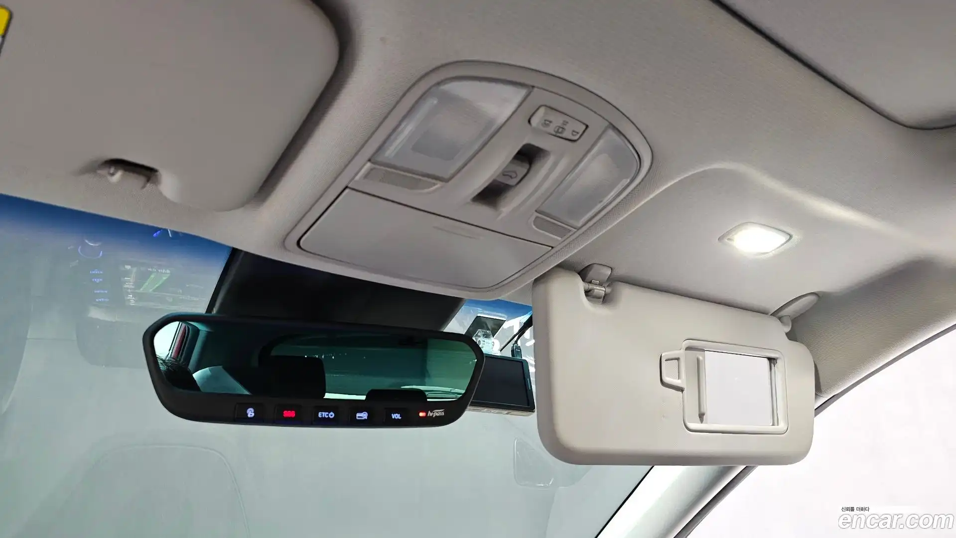 Kona Hyundai 2018.2-OPTION-040