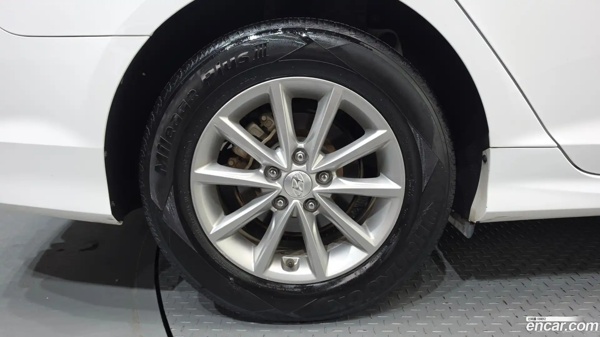 Sonata Hyundai 2019.2-OUTER-005