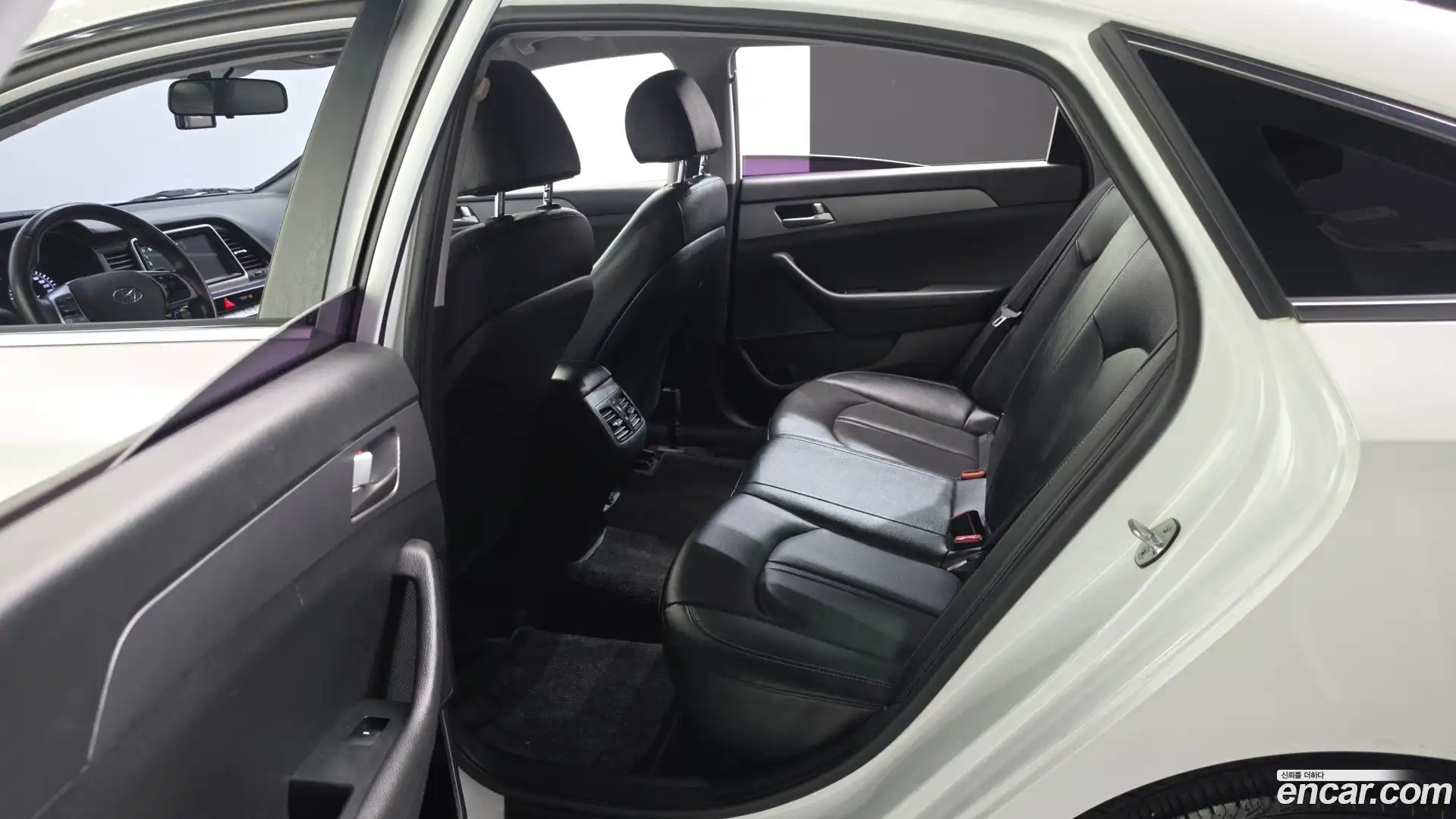 Sonata Hyundai 2019.2-OPTION-016