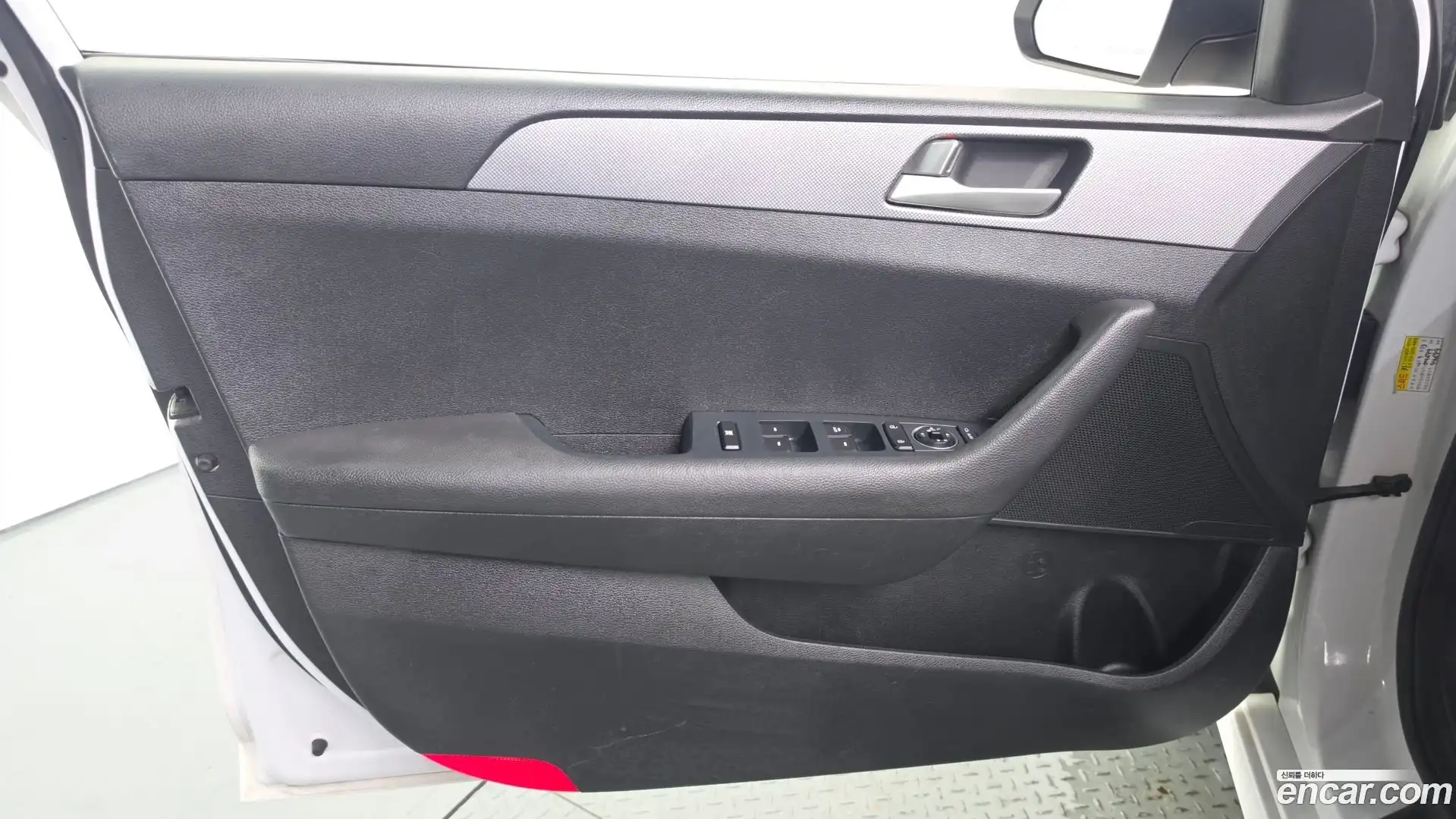 Sonata Hyundai 2019.2-INNER-034