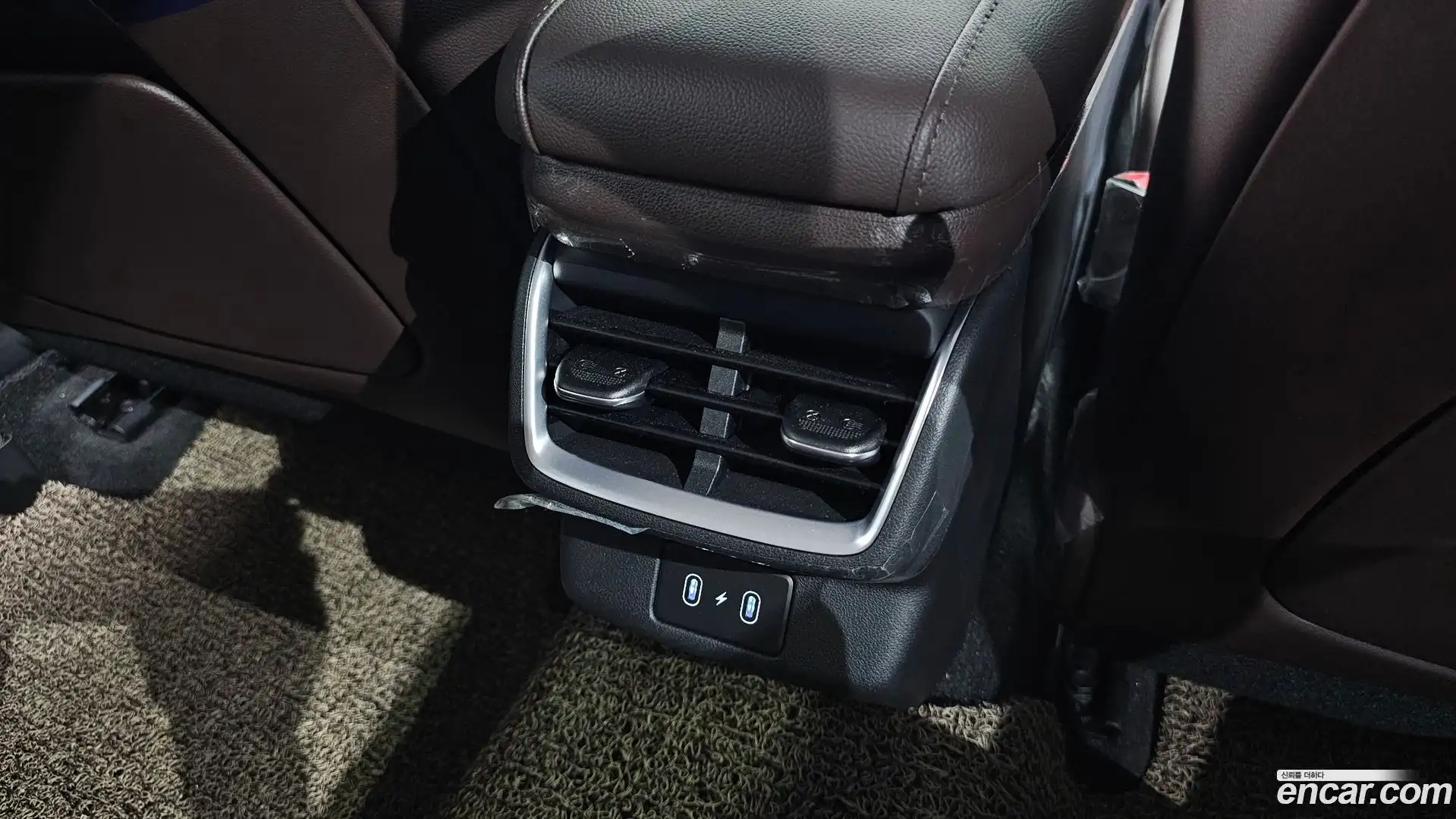Grandeur Hyundai 2024.8-OPTION-044