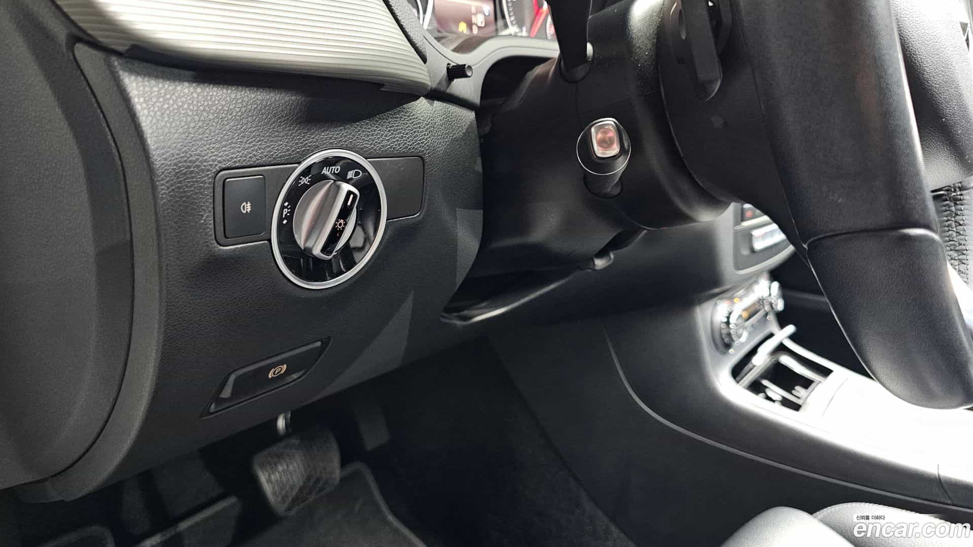 B-Class Mercedes-Benz 2017.2-OPTION-017
