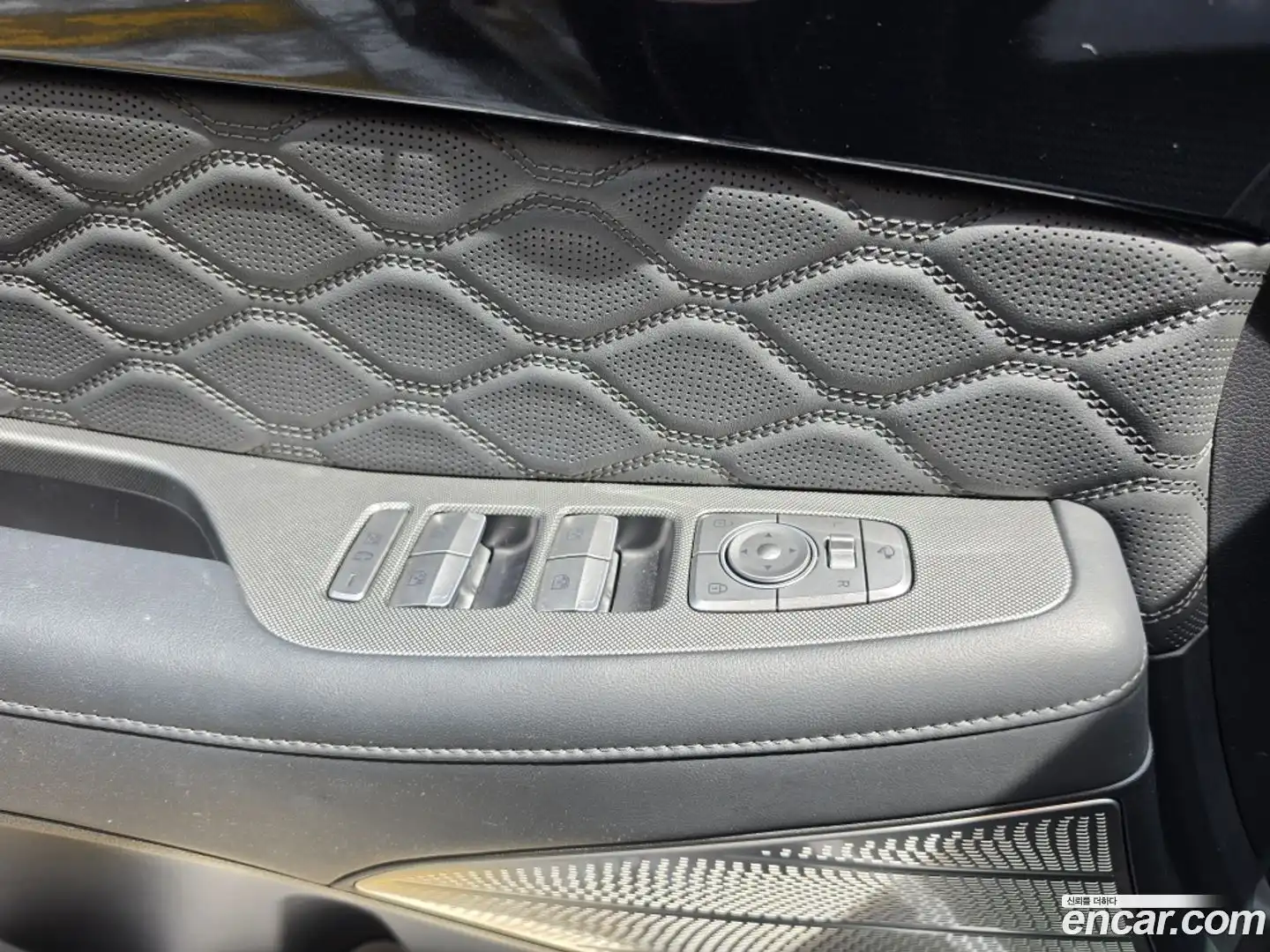 Palisade Hyundai 2022.3-INNER-010