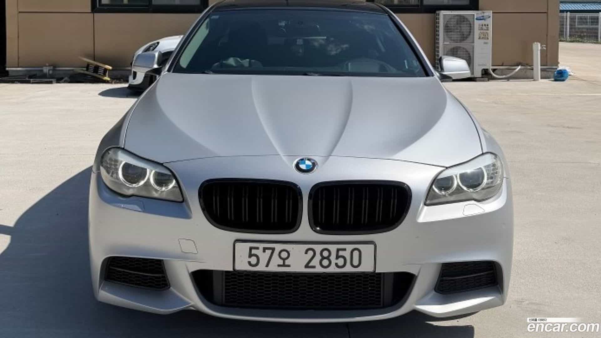 5-Series BMW 2010.5-OUTER-003