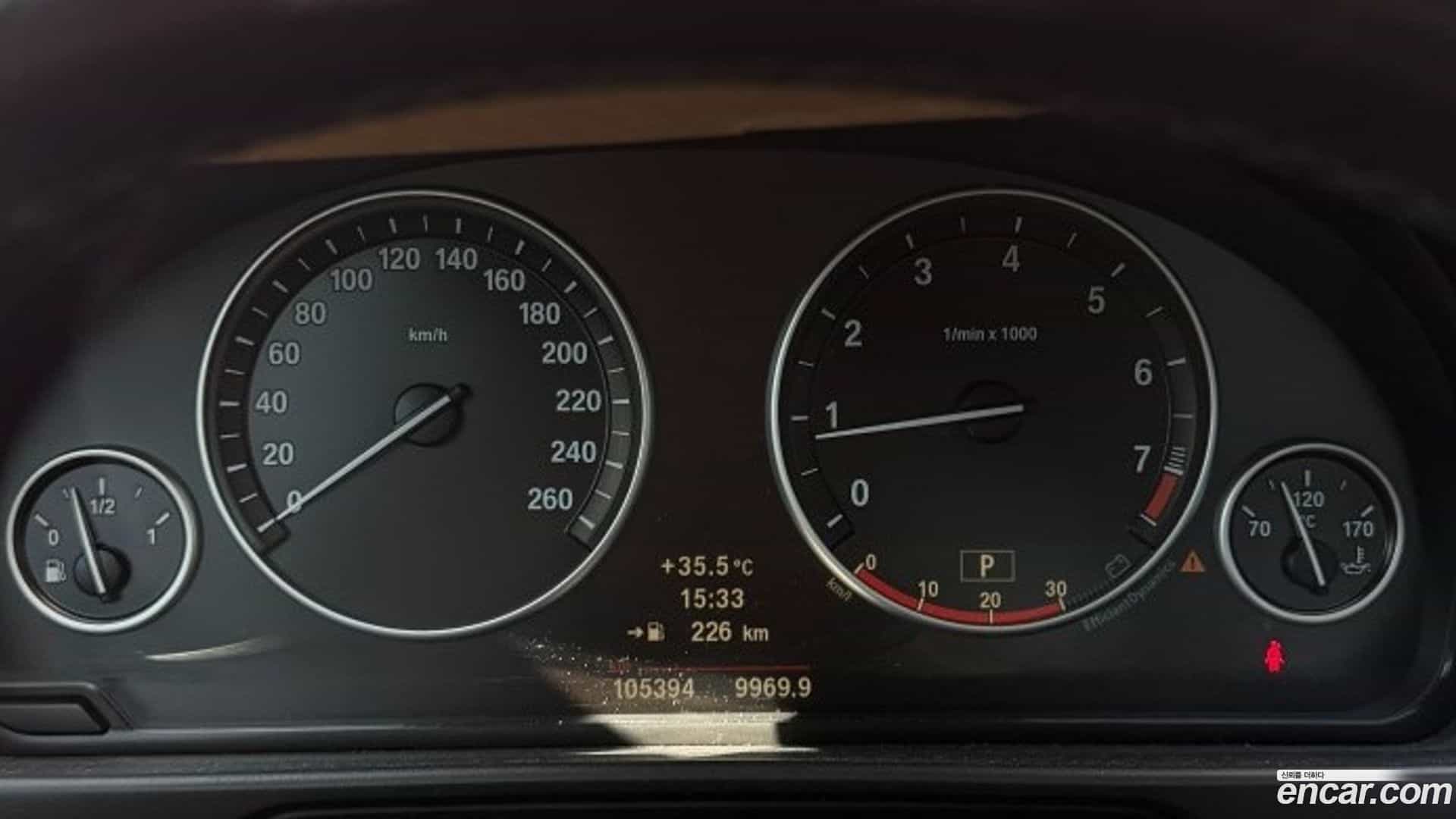 5-Series BMW 2010.5-INNER-008