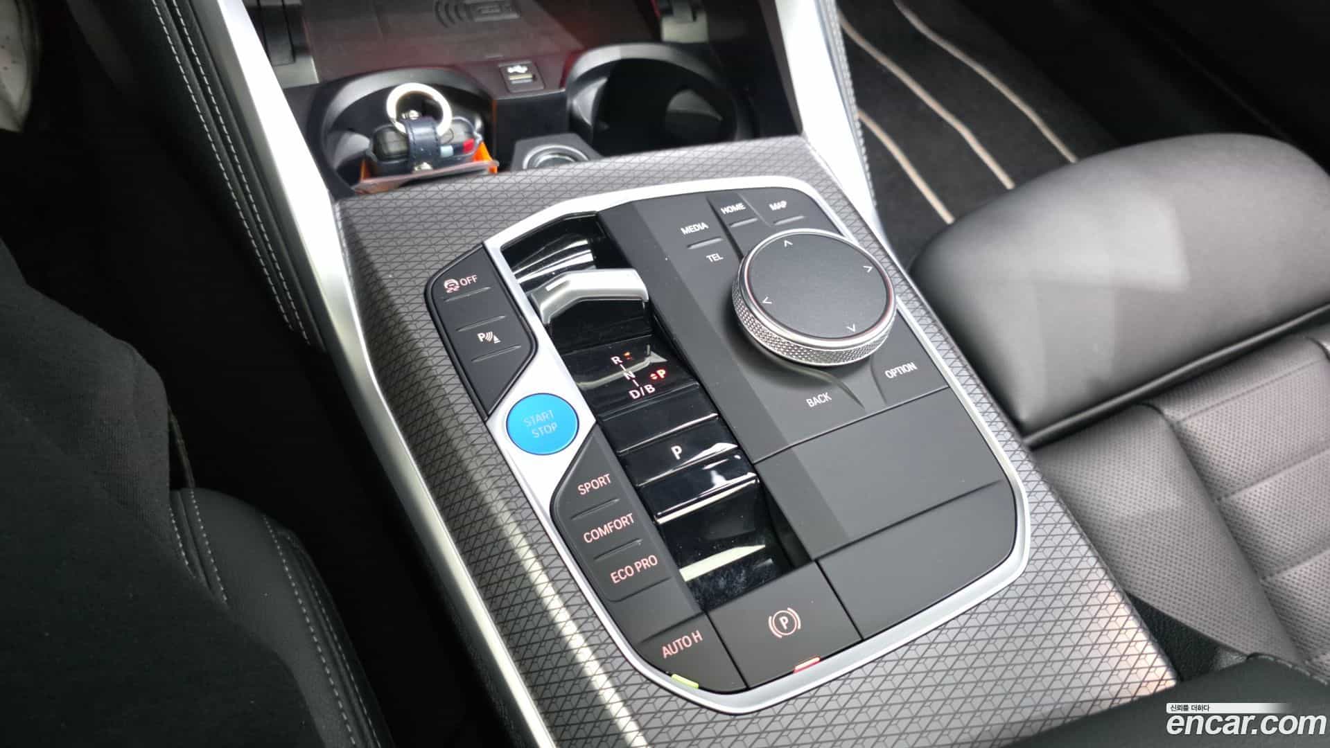 i4 BMW 2023.8-INNER-009