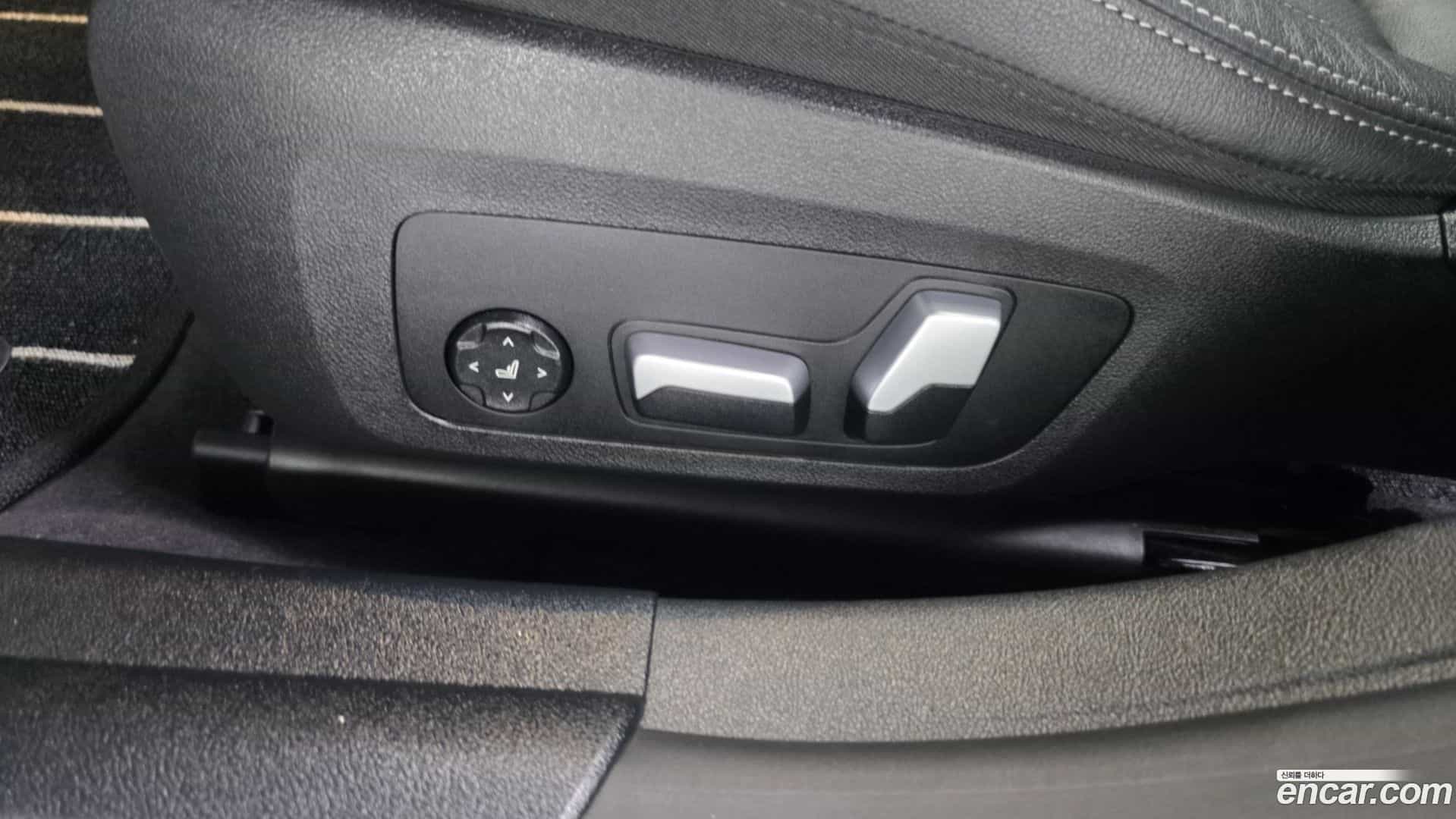 i4 BMW 2023.8-OPTION-044