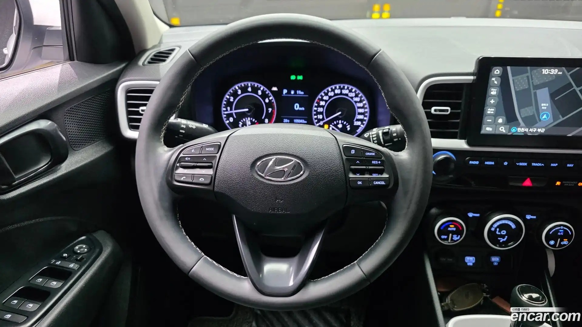 Venue Hyundai 2019.6-OPTION-017