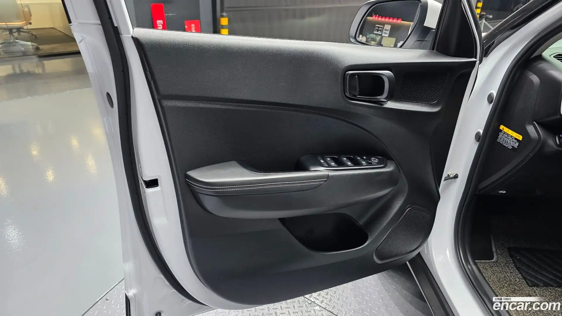 Venue Hyundai 2019.6-INNER-034
