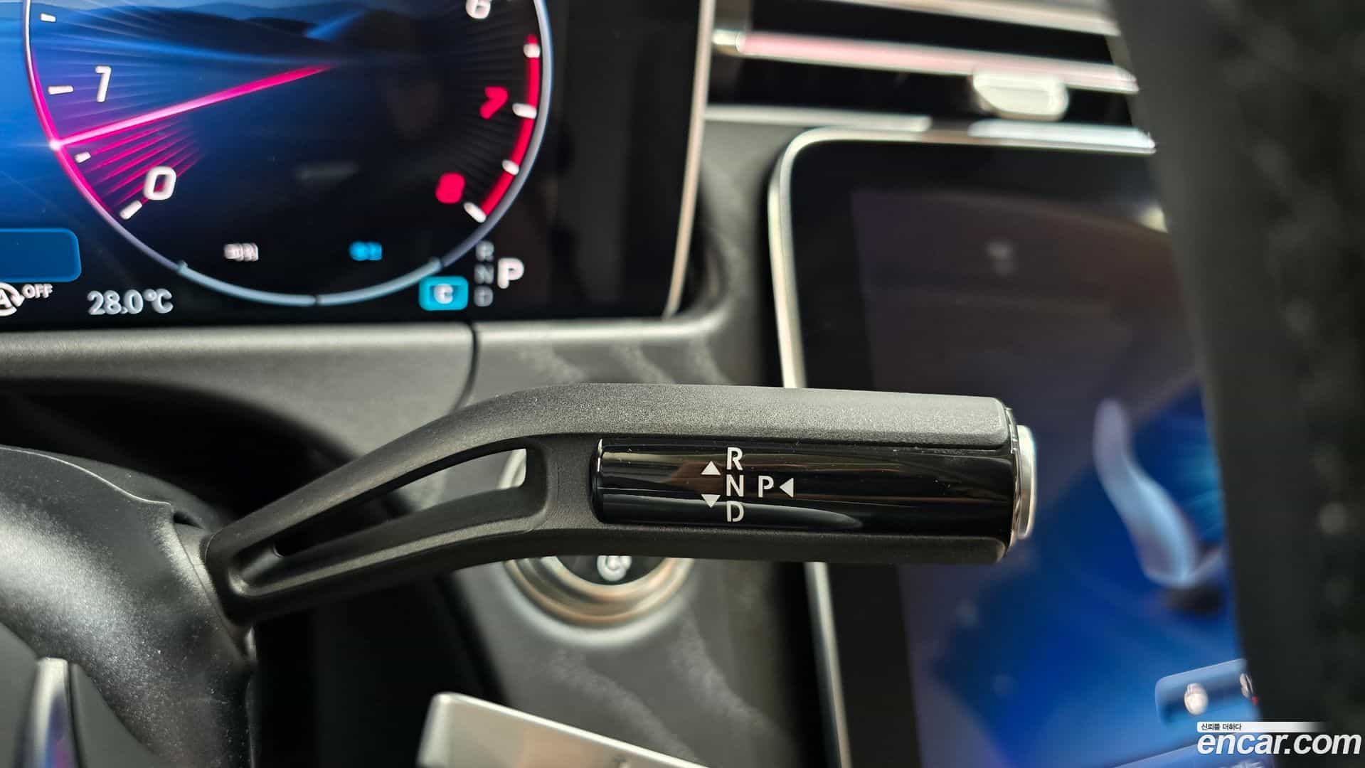 E-Class Mercedes-Benz 2025.4-INNER-009