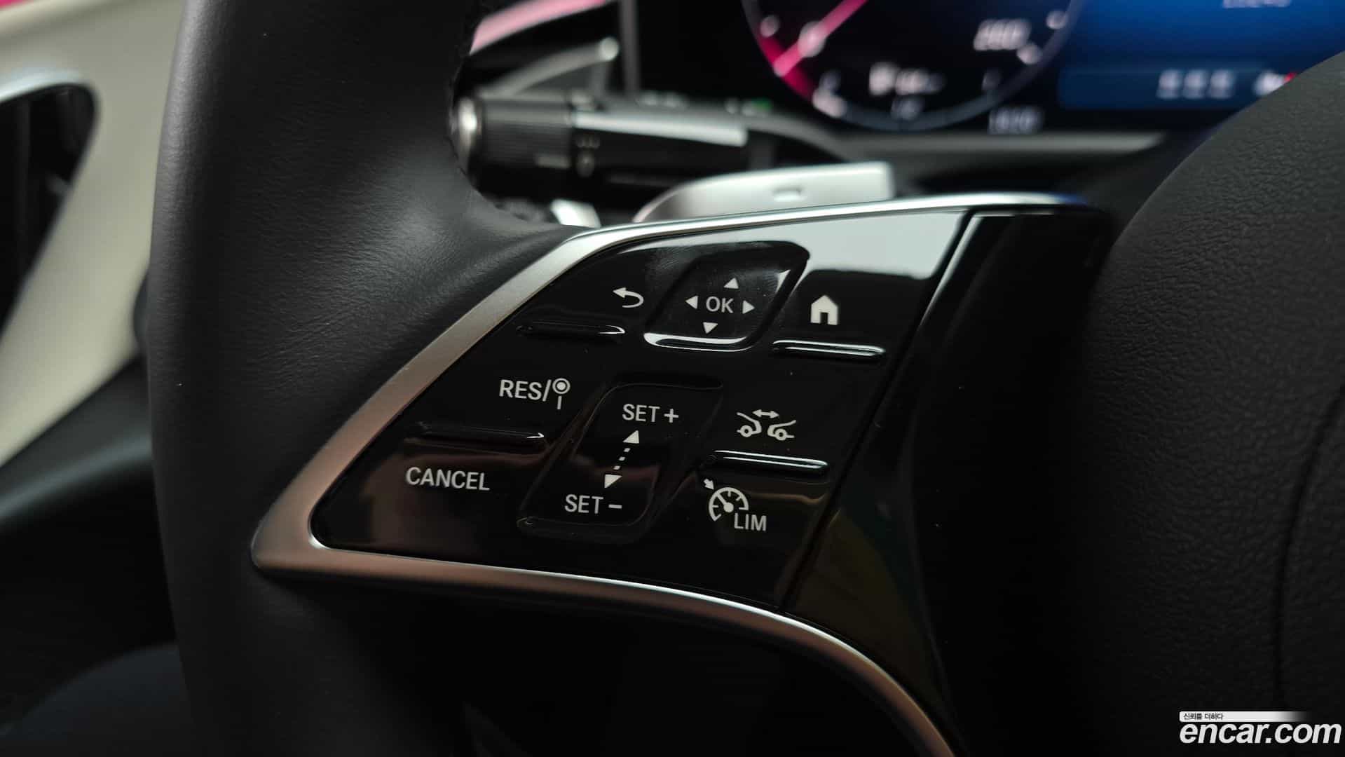 E-Class Mercedes-Benz 2025.4-OPTION-020
