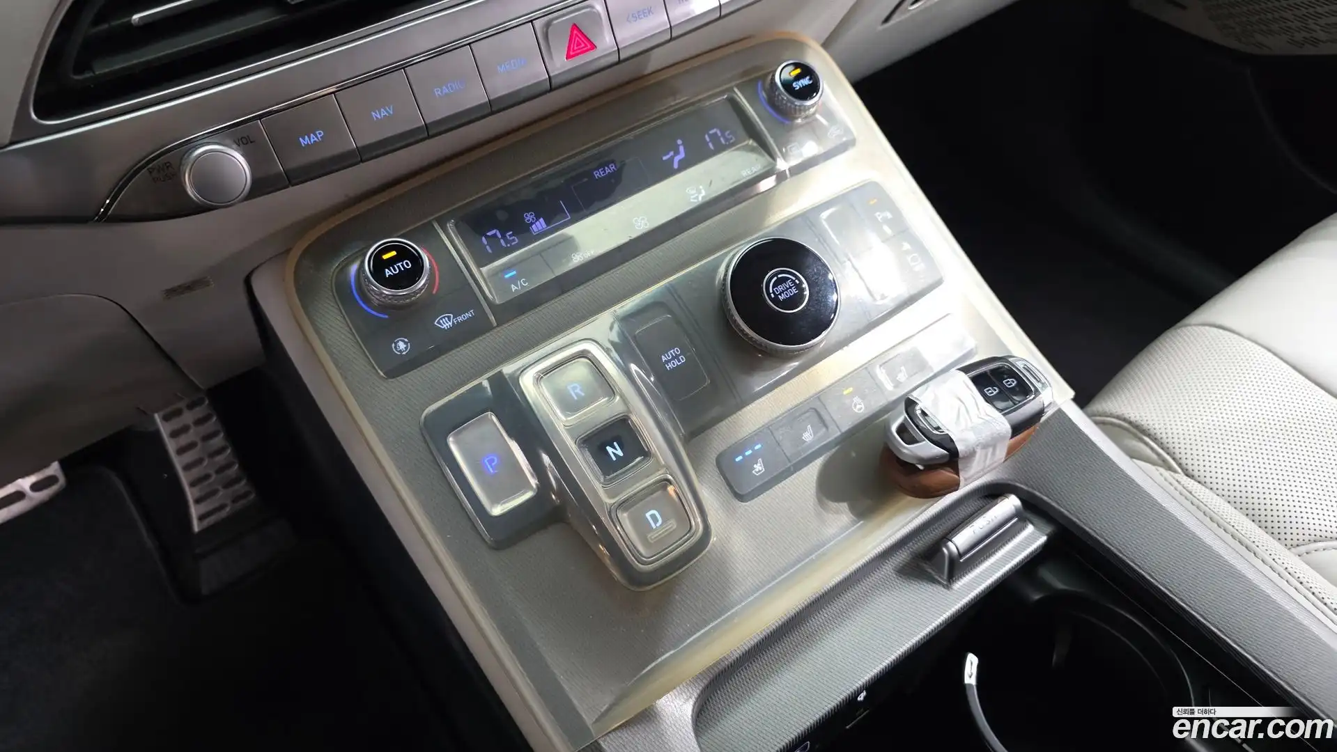 Palisade Hyundai 2021.7-INNER-009
