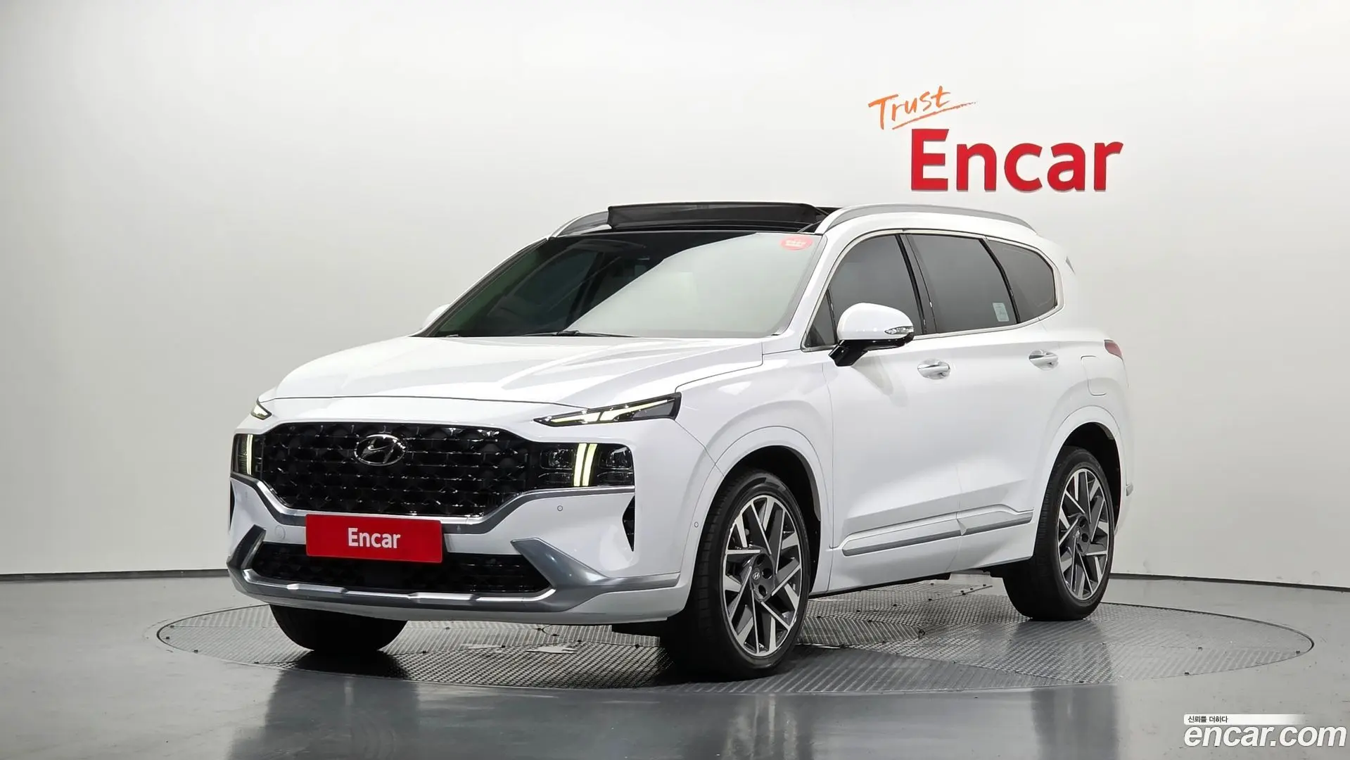 Main__Slider__Photo:Santafe Hyundai 2021.7-0