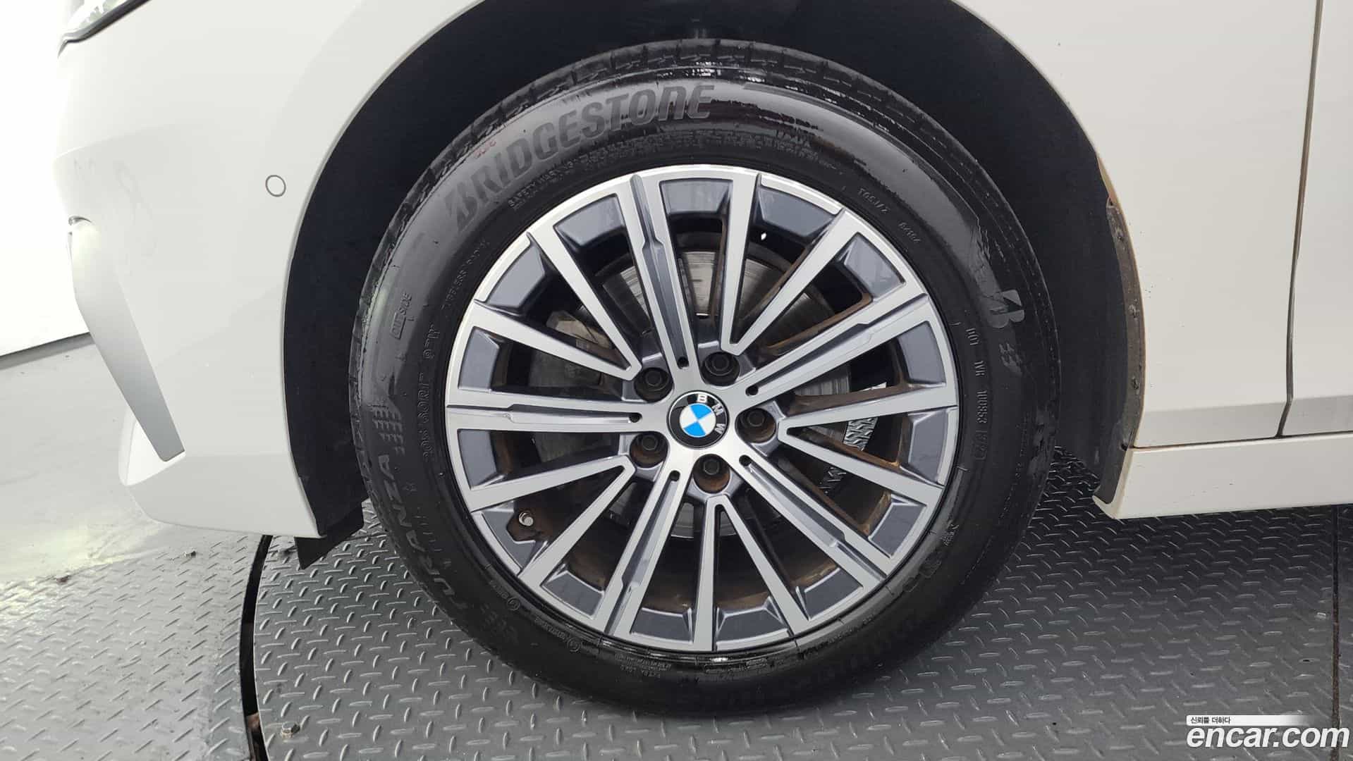 2-Series BMW 2023.7-OUTER-005