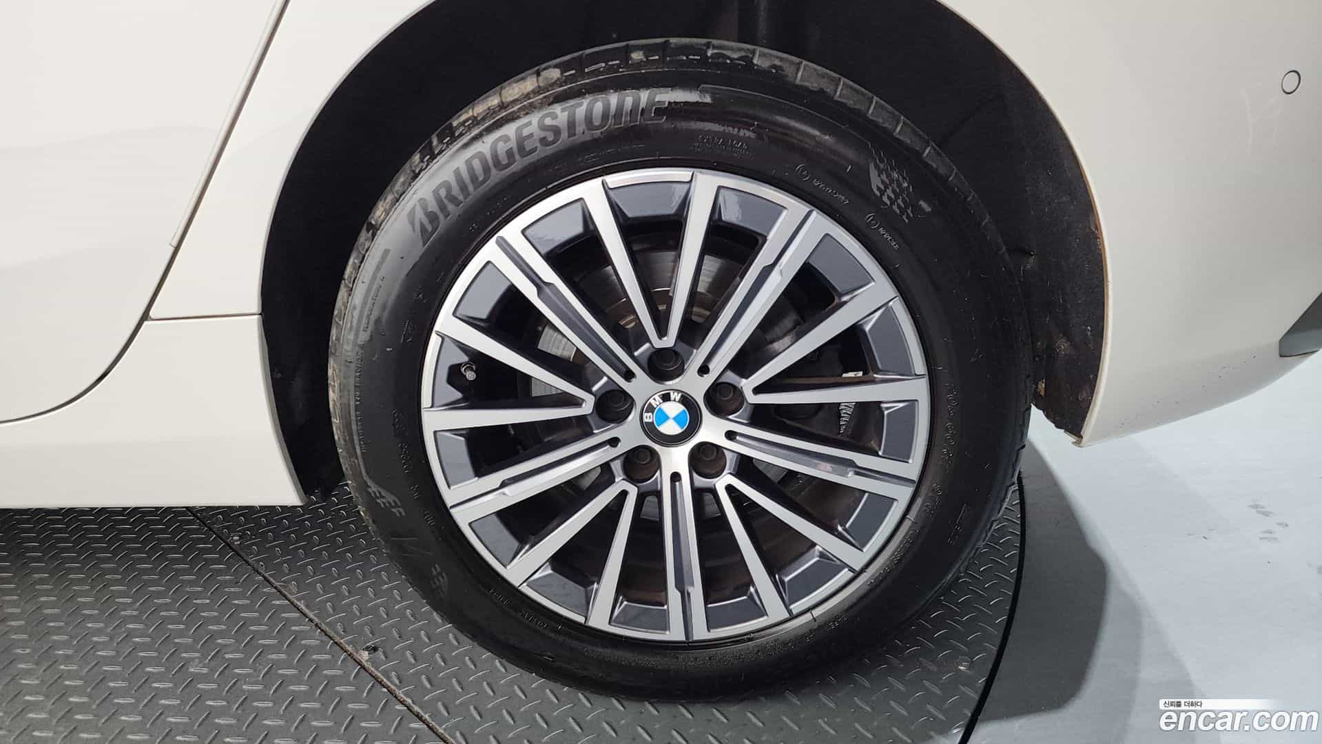 2-Series BMW 2023.7-OUTER-031