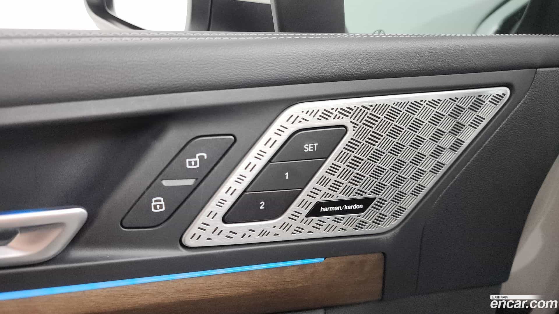2-Series BMW 2023.7-OPTION-042