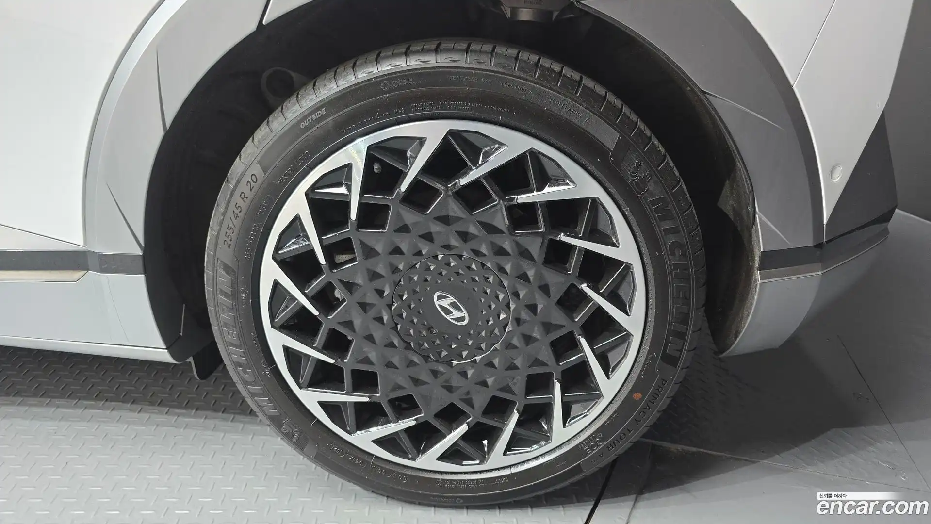 Ioniq5 Hyundai 2022.2-OUTER-031