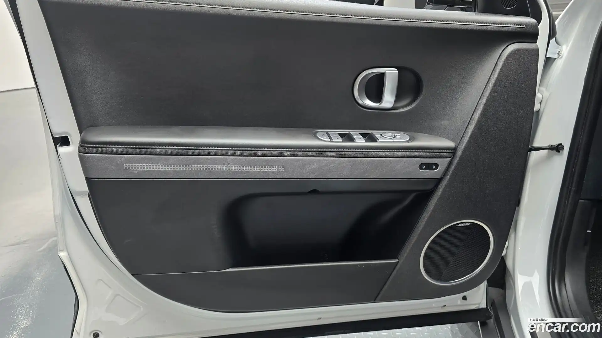 Ioniq5 Hyundai 2022.2-INNER-034
