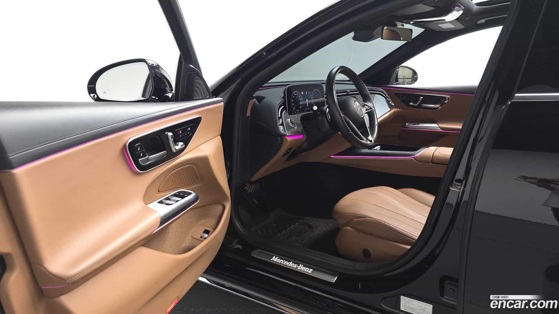E-Class Mercedes-Benz 2024.6-INNER-010