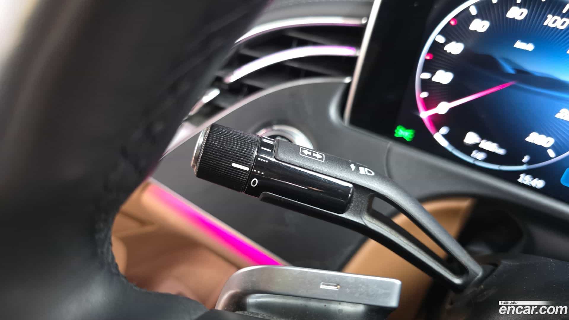 E-Class Mercedes-Benz 2024.6-OPTION-043