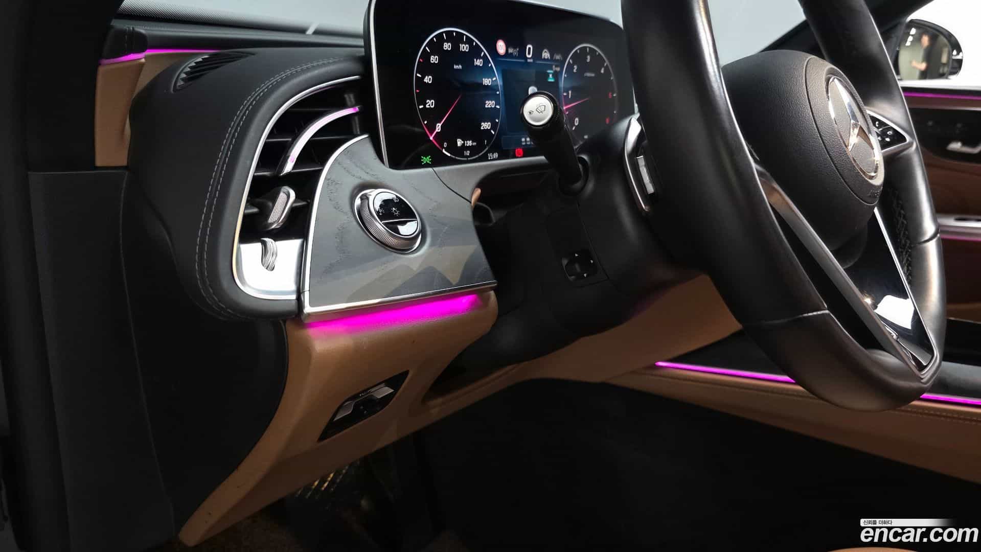 E-Class Mercedes-Benz 2024.6-OPTION-048