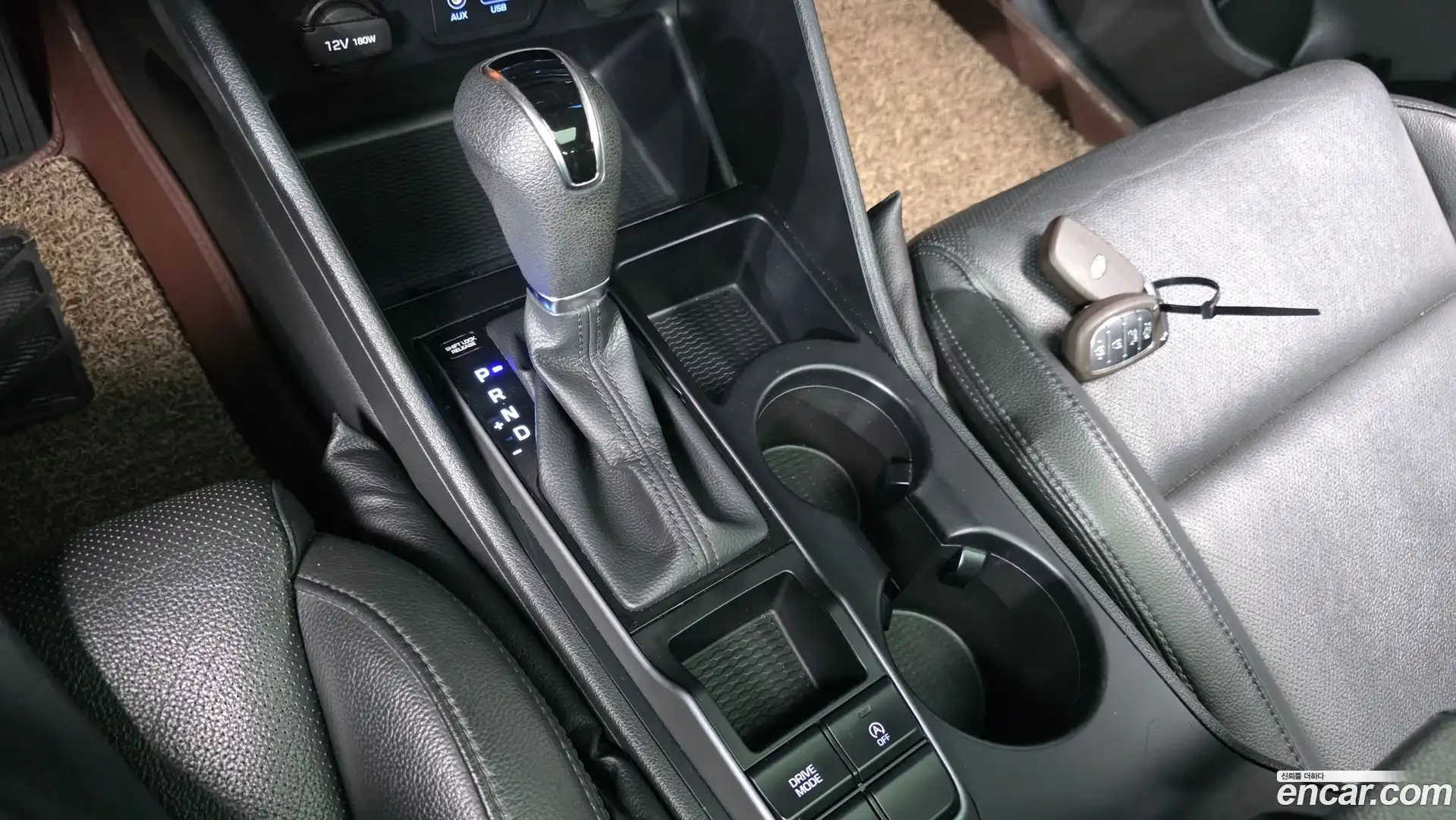 Tucson Hyundai 2015.9-INNER-009