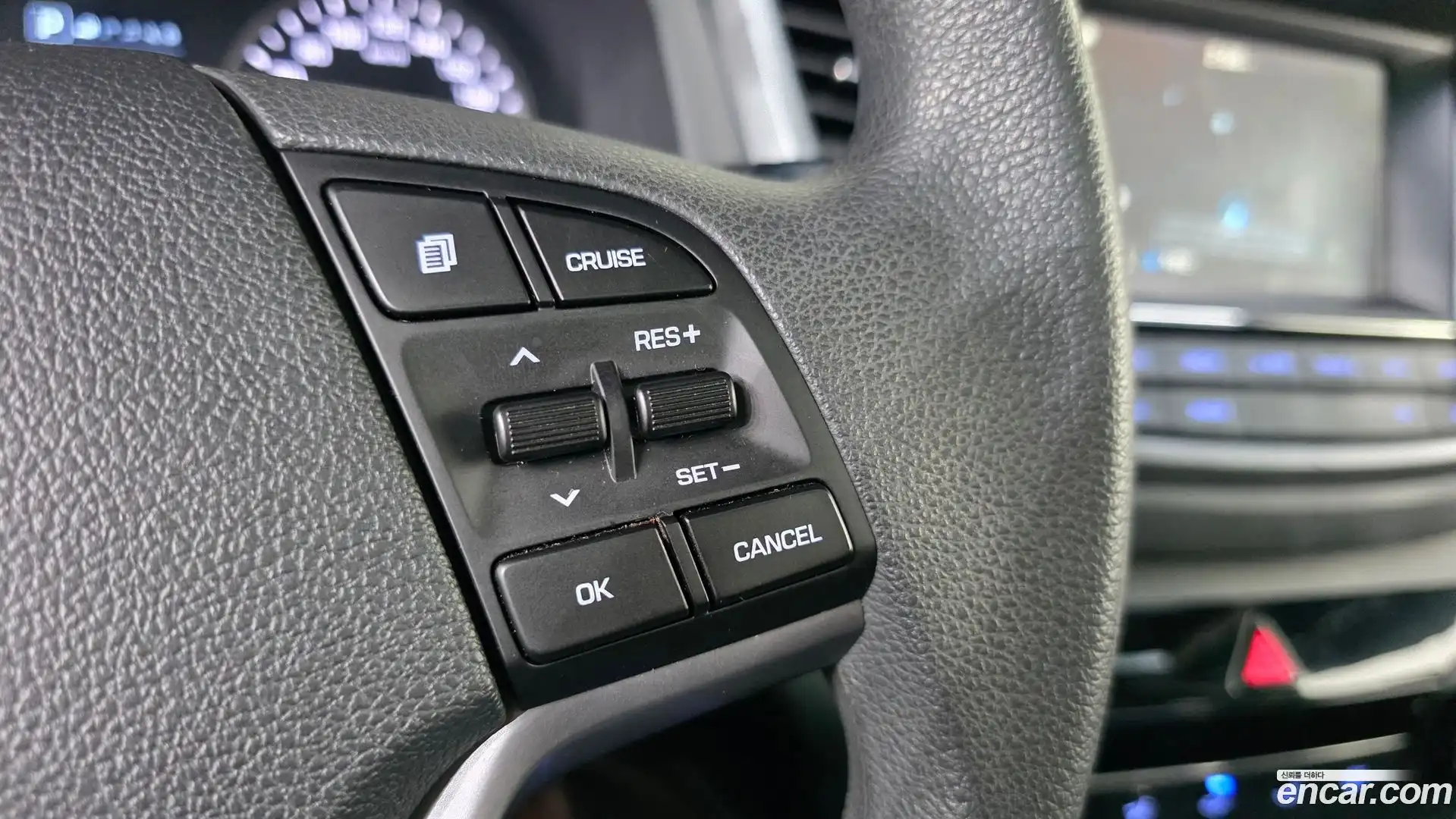 Tucson Hyundai 2015.9-OPTION-023