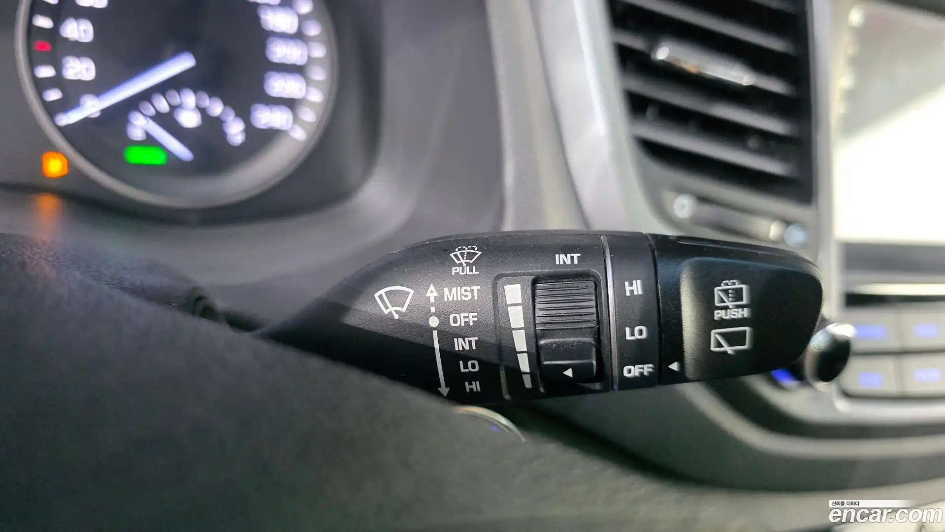 Tucson Hyundai 2015.9-OPTION-040