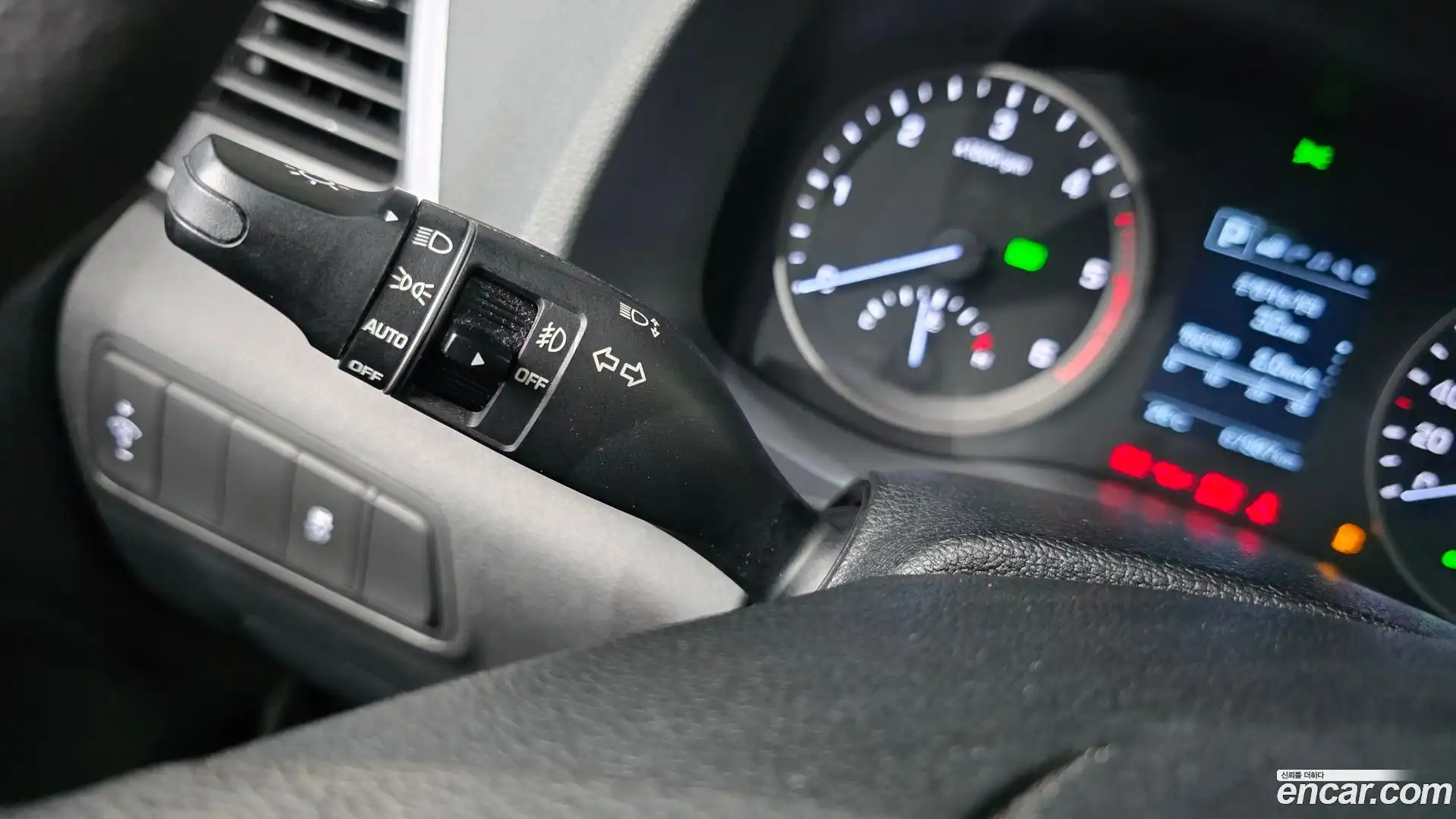 Tucson Hyundai 2015.9-OPTION-041