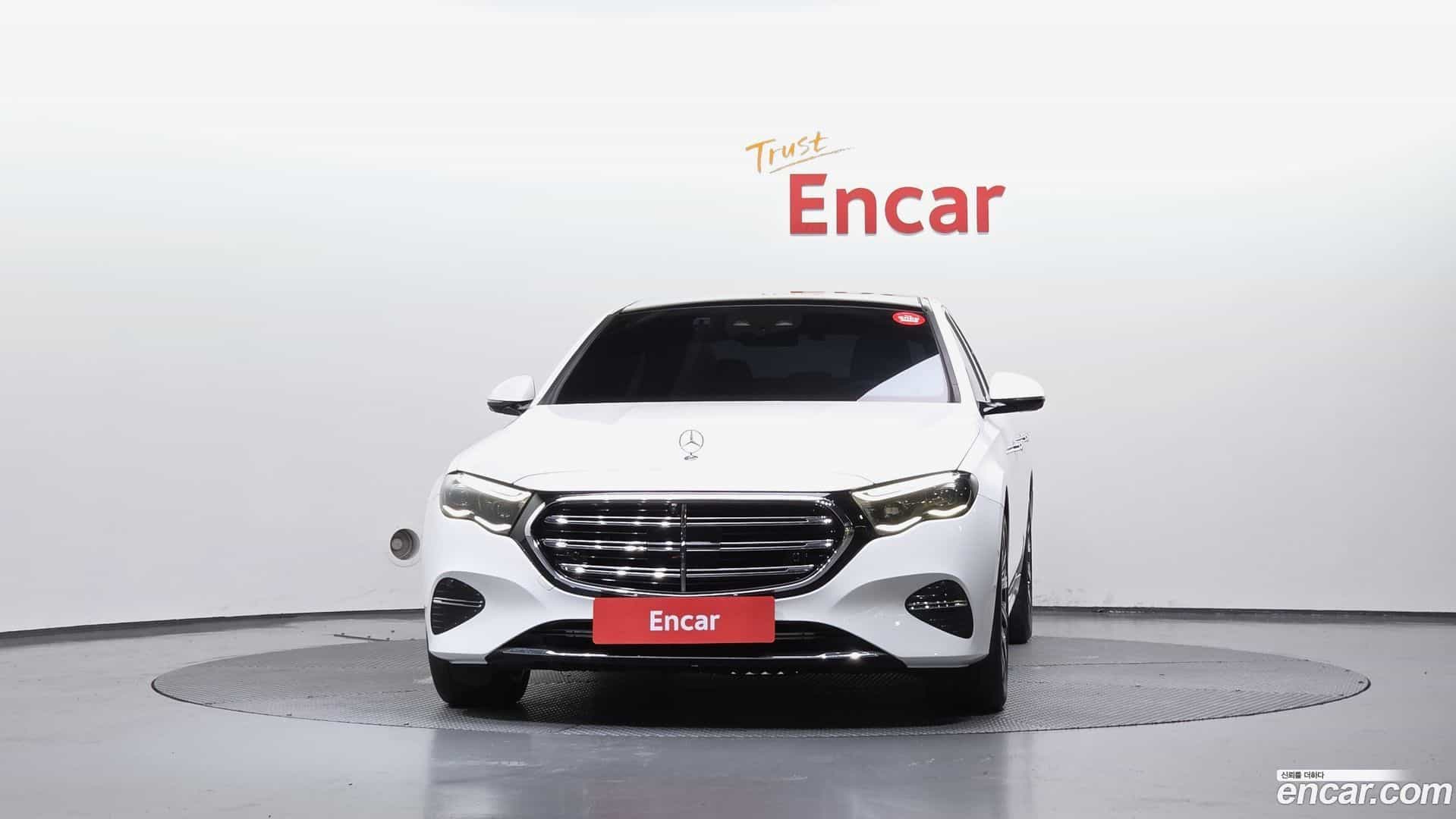 E-Class Mercedes-Benz 2024.3-OUTER-003
