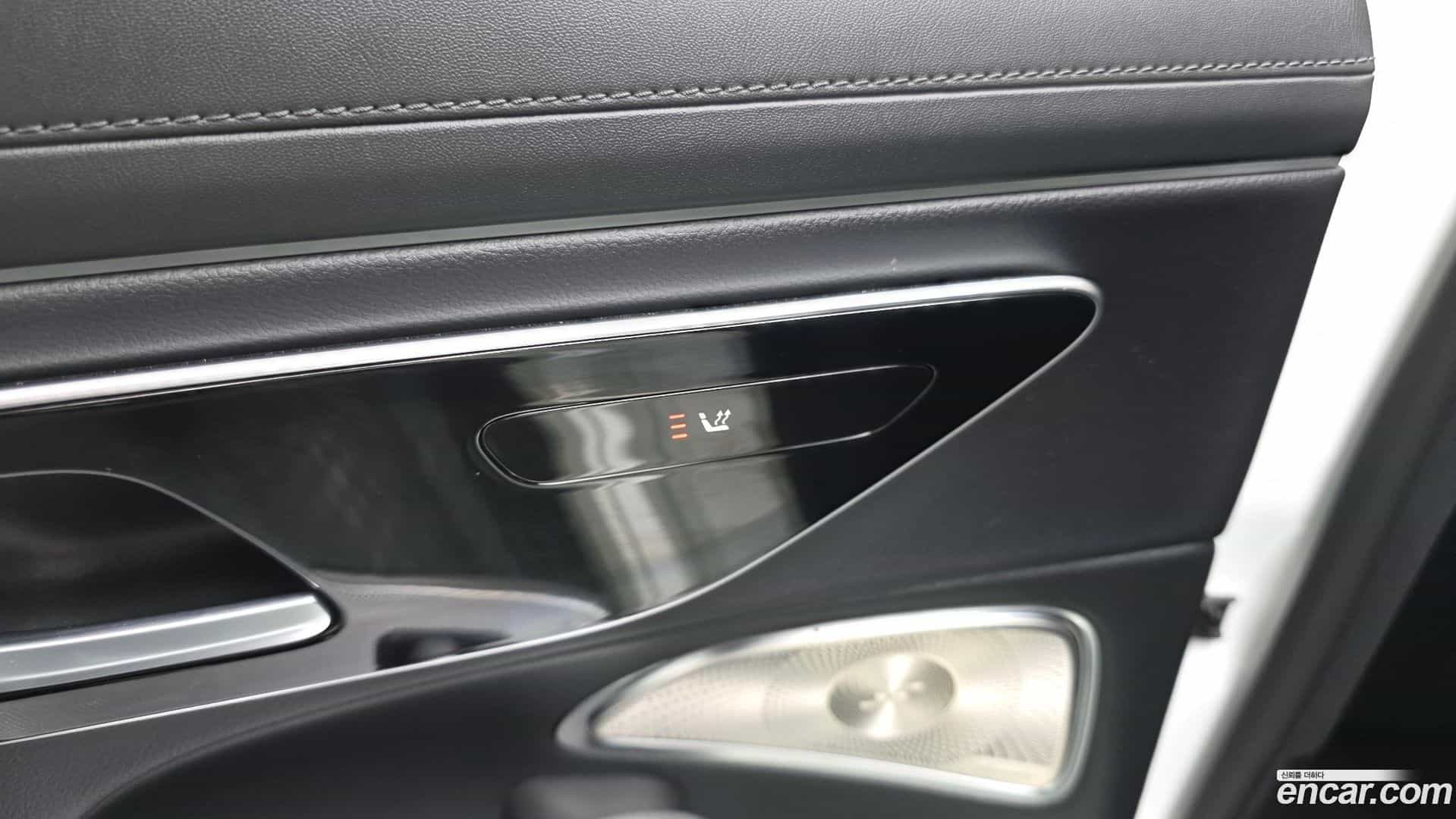 E-Class Mercedes-Benz 2024.3-OPTION-022
