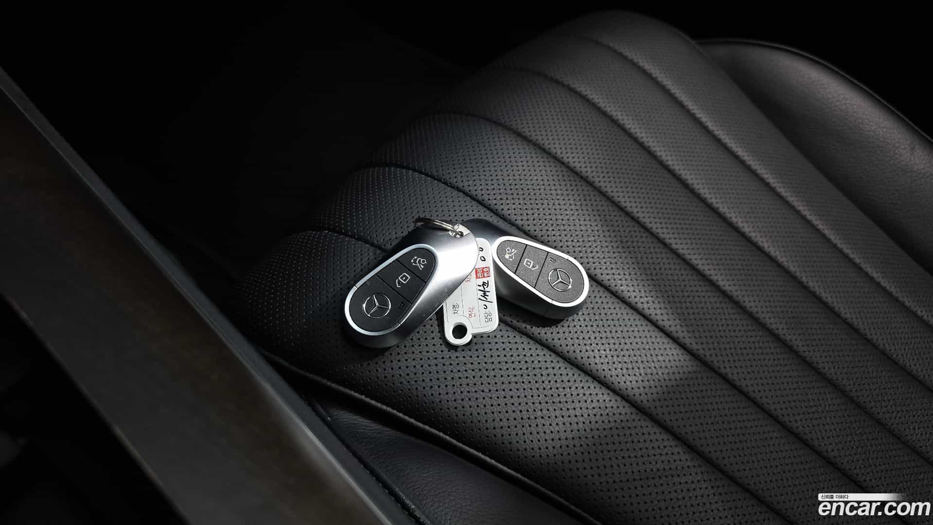 E-Class Mercedes-Benz 2024.3-OPTION-043