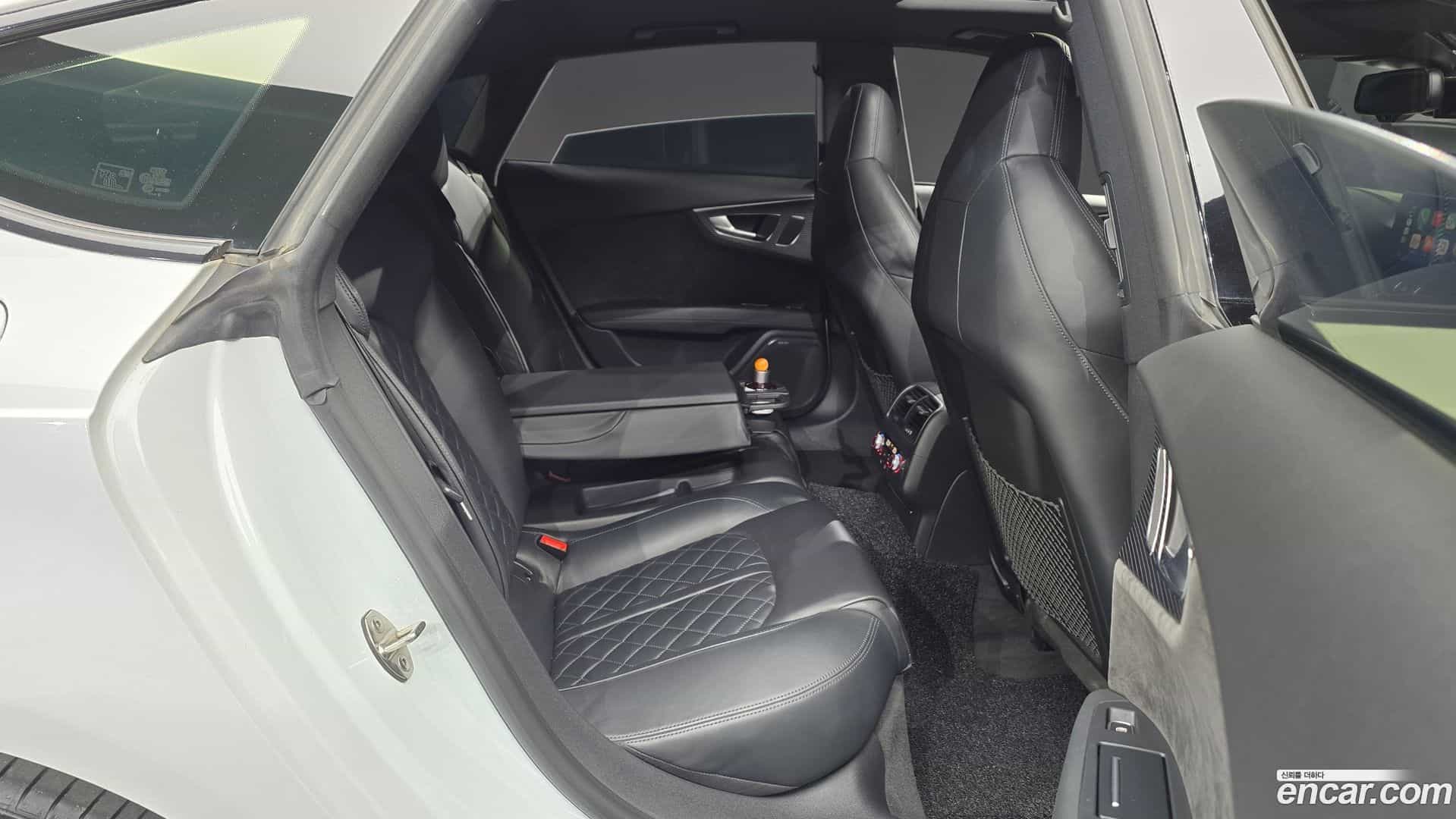 A7 Audi 2015.10-OPTION-016