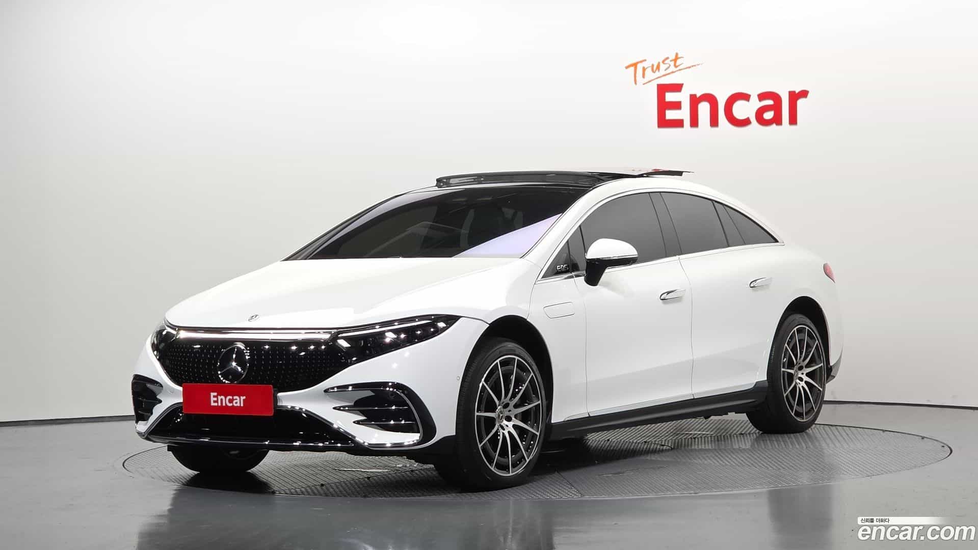 EQS Mercedes-Benz 2022.3-OUTER-001