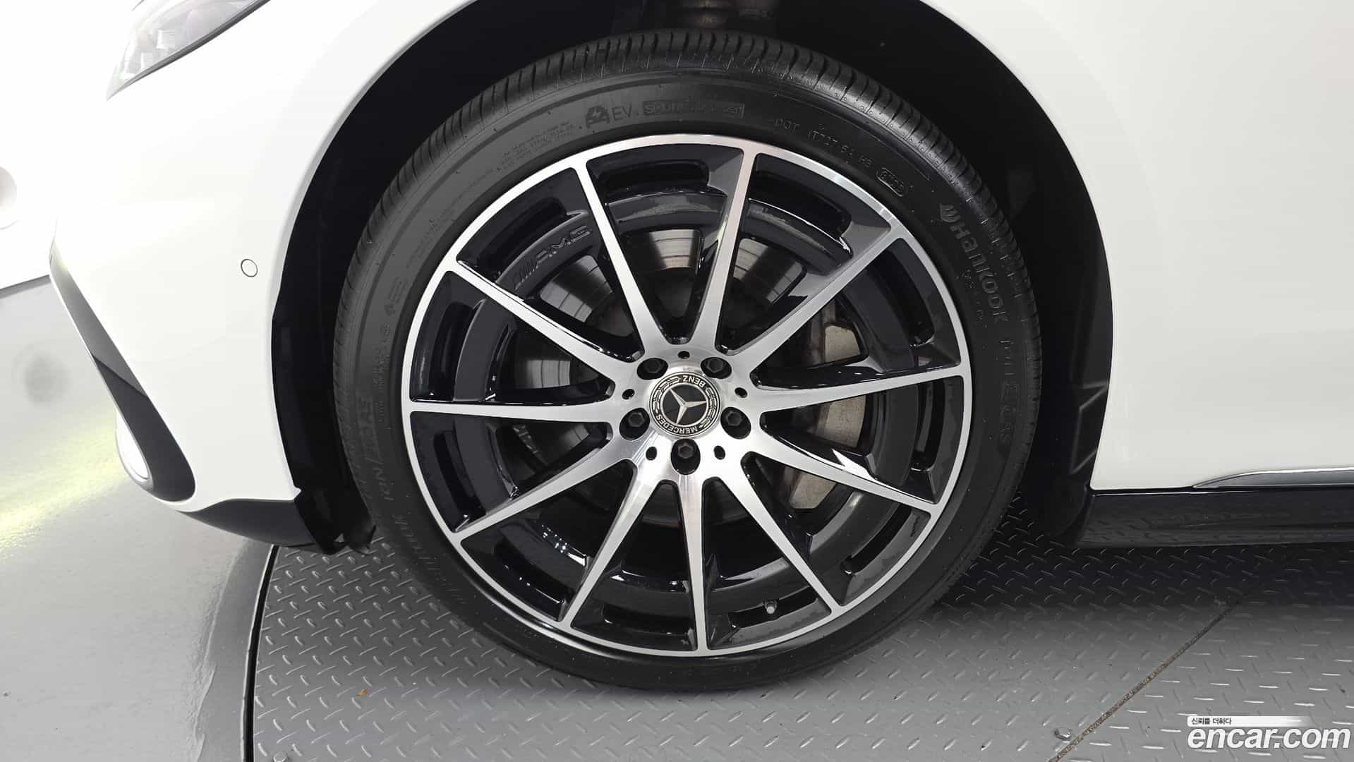 EQS Mercedes-Benz 2022.3-OUTER-005