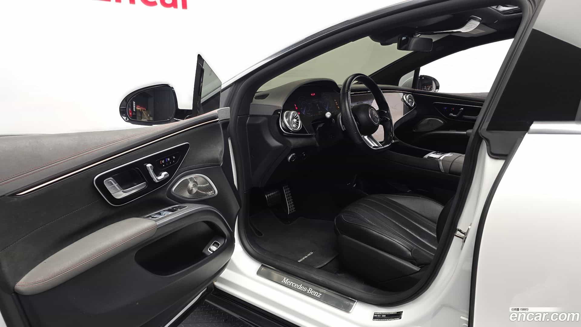EQS Mercedes-Benz 2022.3-INNER-010