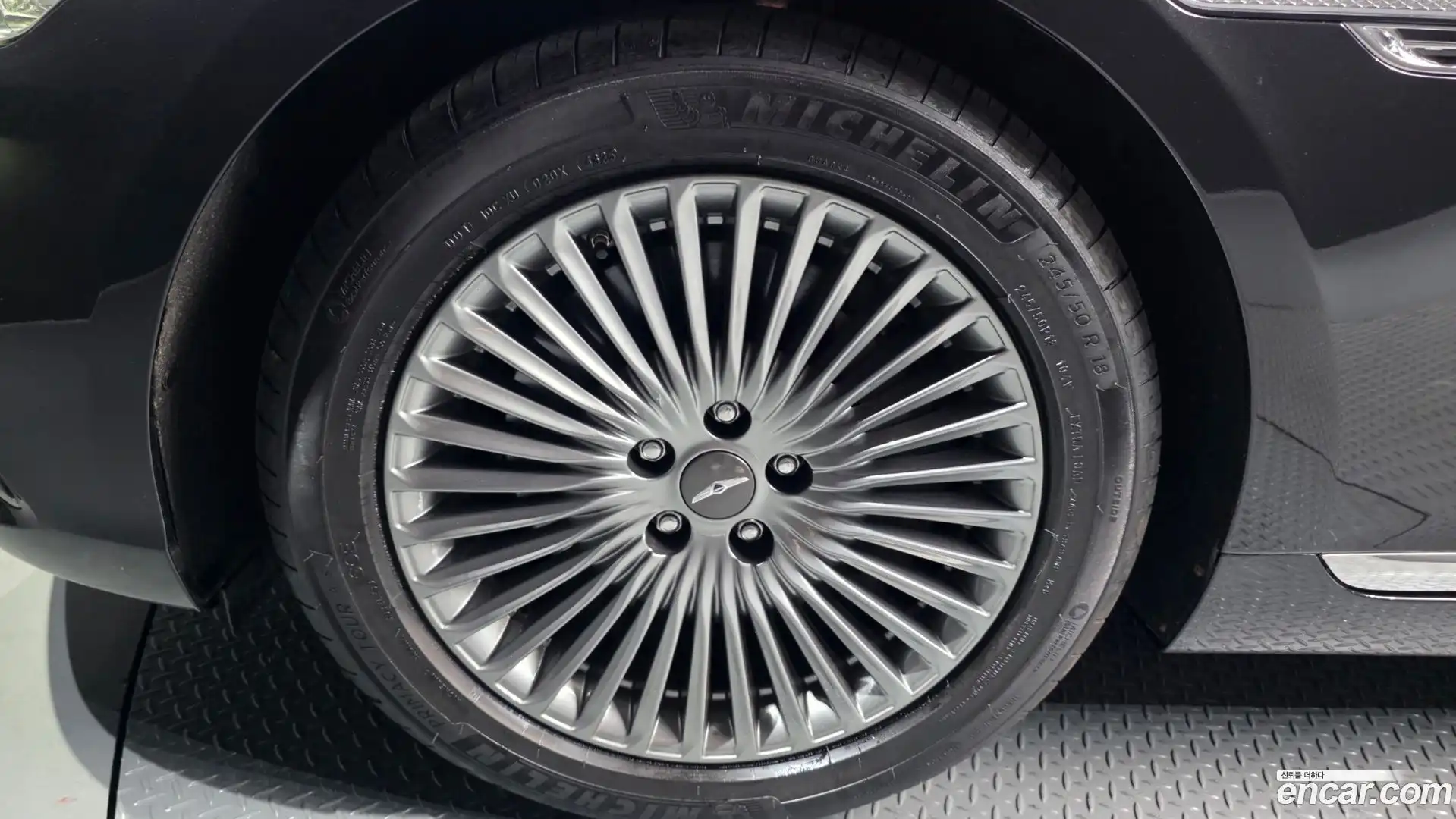 G90 Genesis 2019.9-OUTER-005