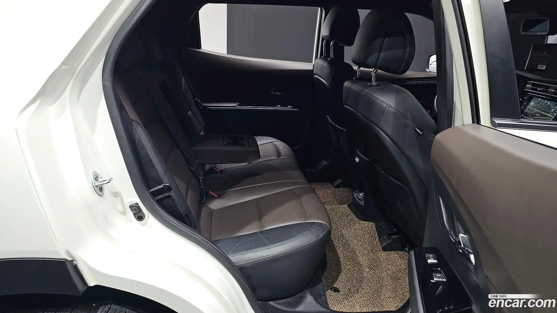 KORANDO KG Mobility 2019.3-OPTION-016