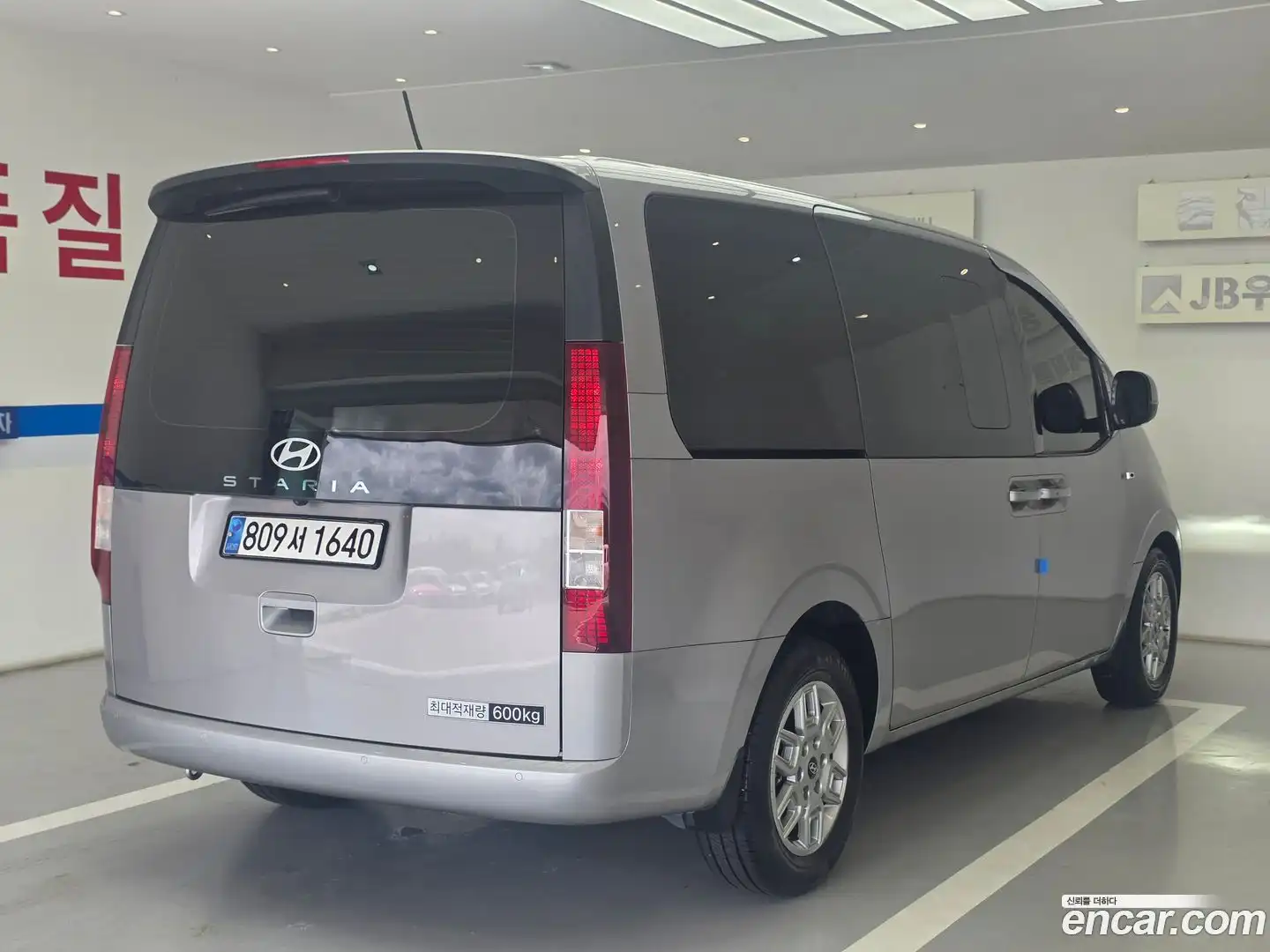 Staria Hyundai 2024.6-OUTER-006