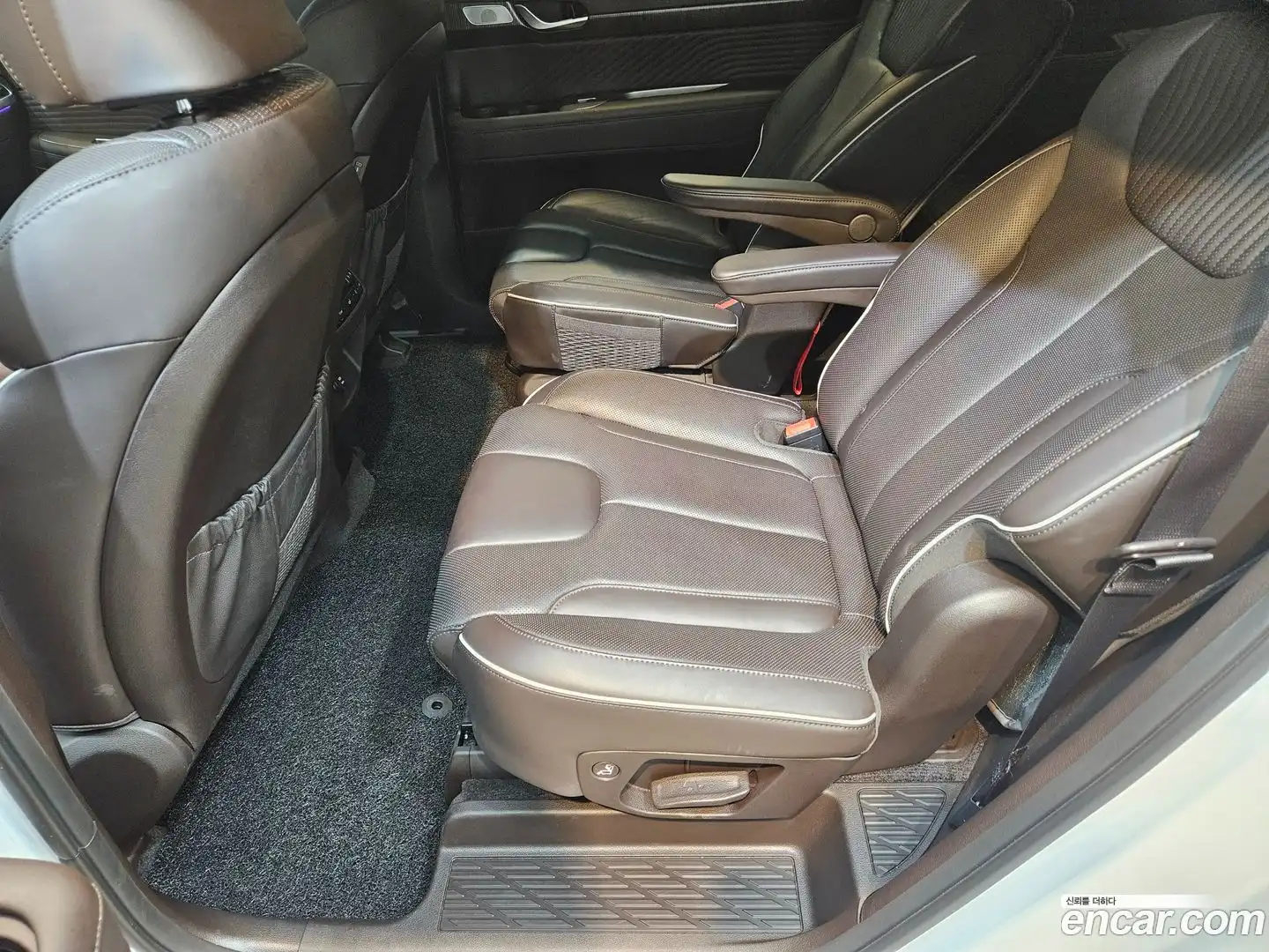 Palisade Hyundai 2023.10-OPTION-016