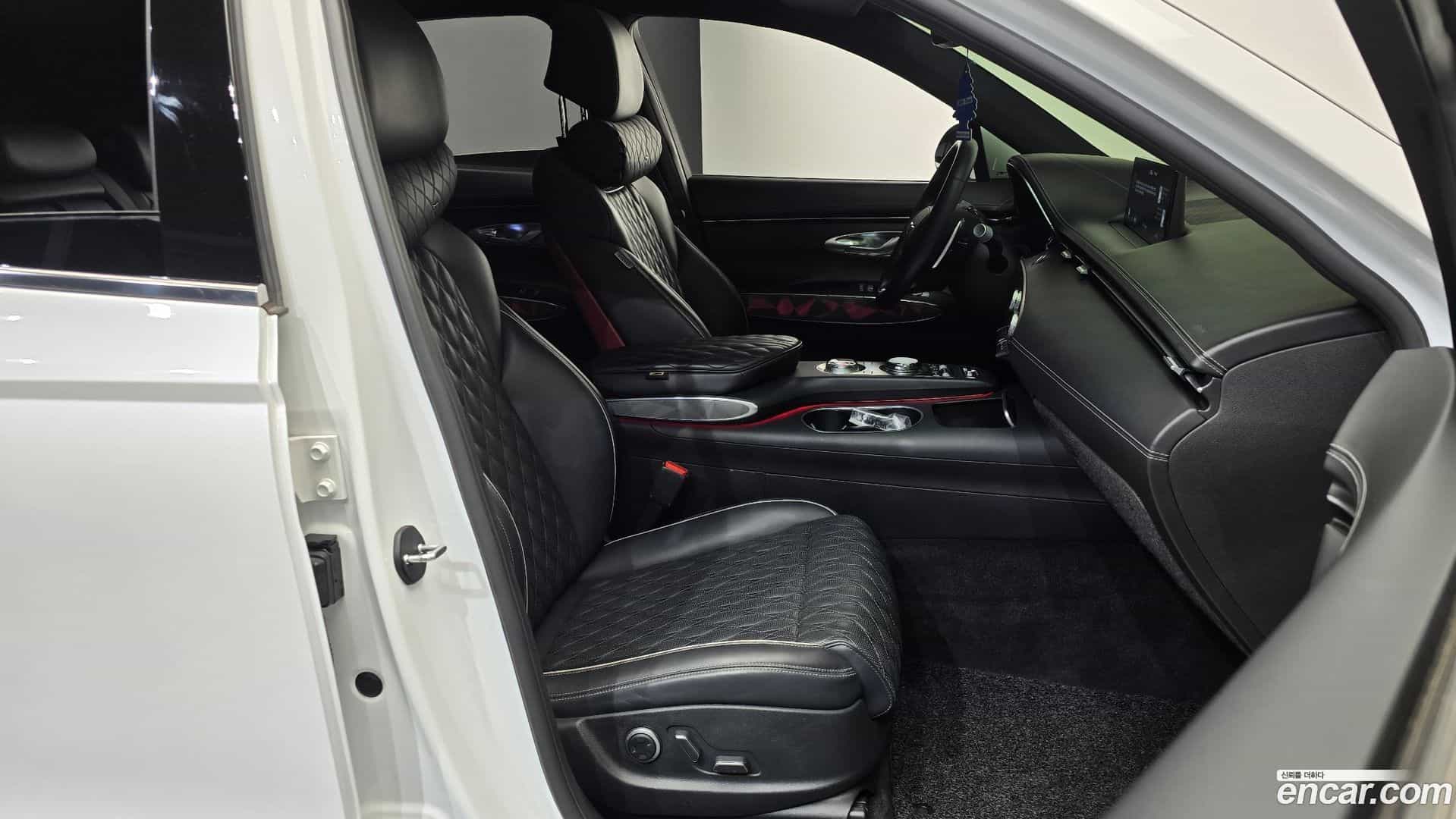 GV70 Genesis 2021.2-INNER-036