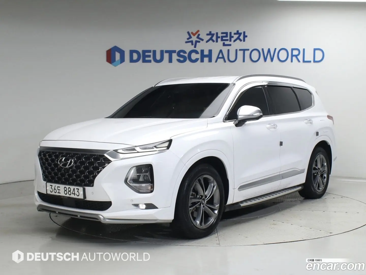 Main__Slider__Photo:Santafe Hyundai 2019.7-0